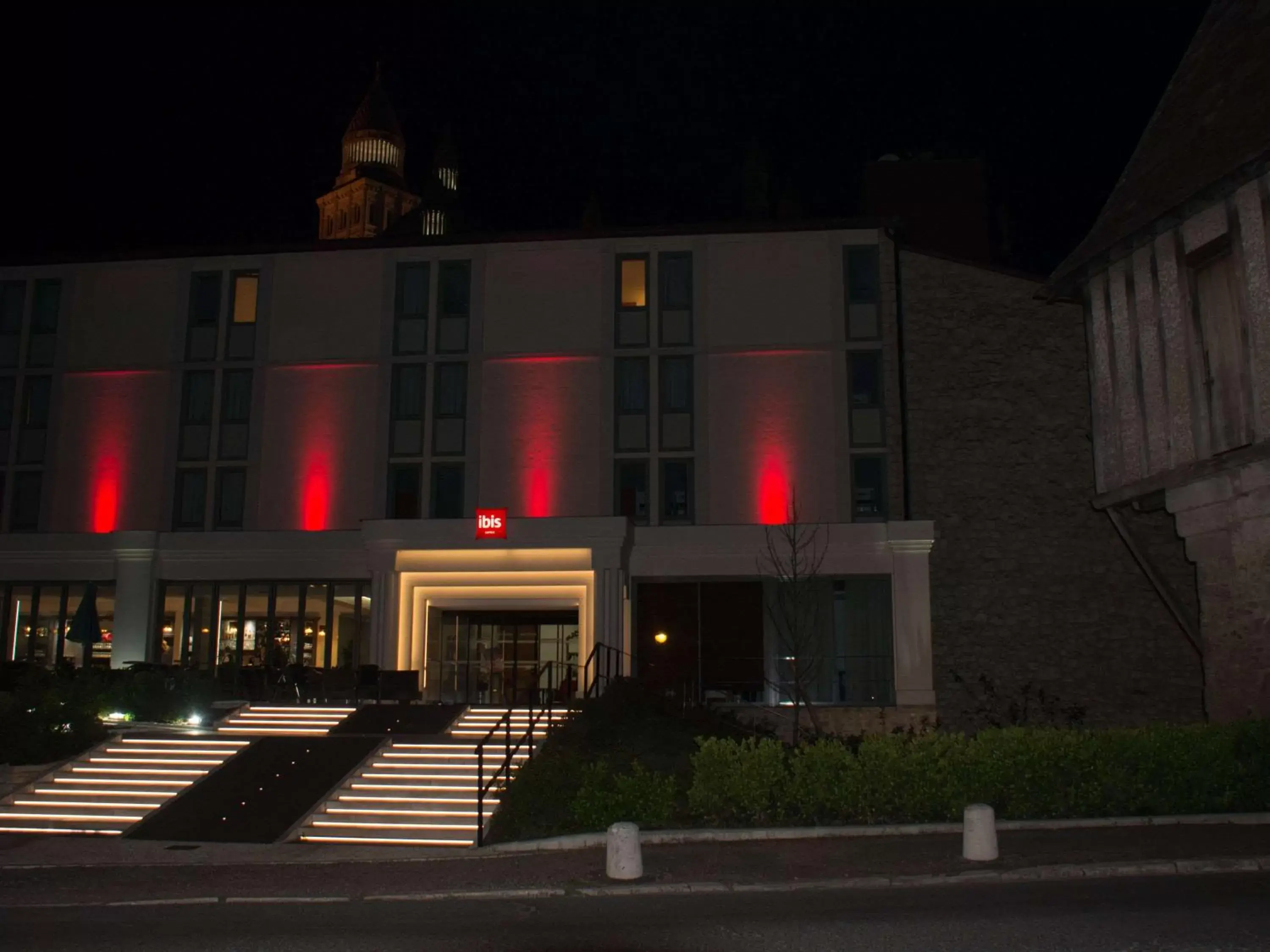 Property Building in ibis Périgueux Centre