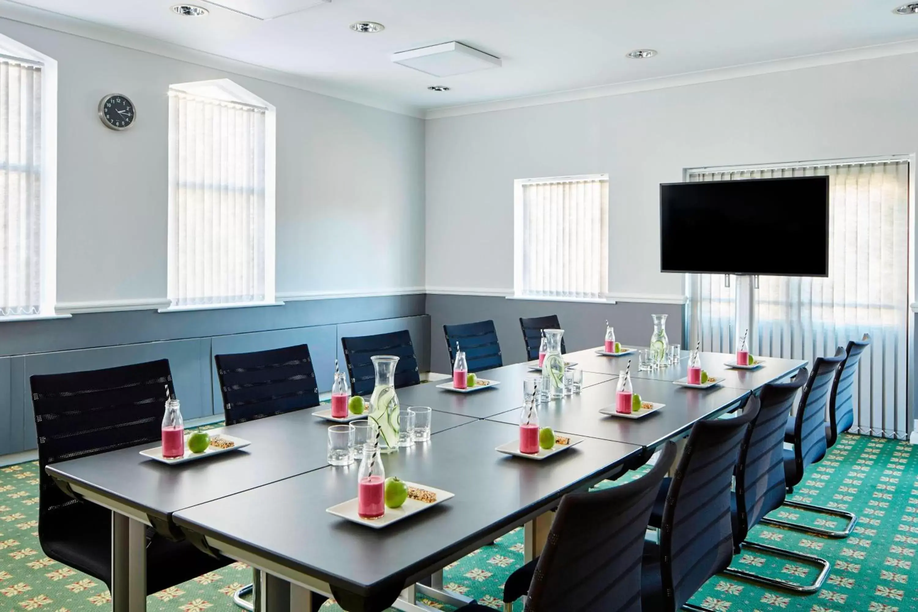 Meeting/conference room in Delta Hotels by Marriott York