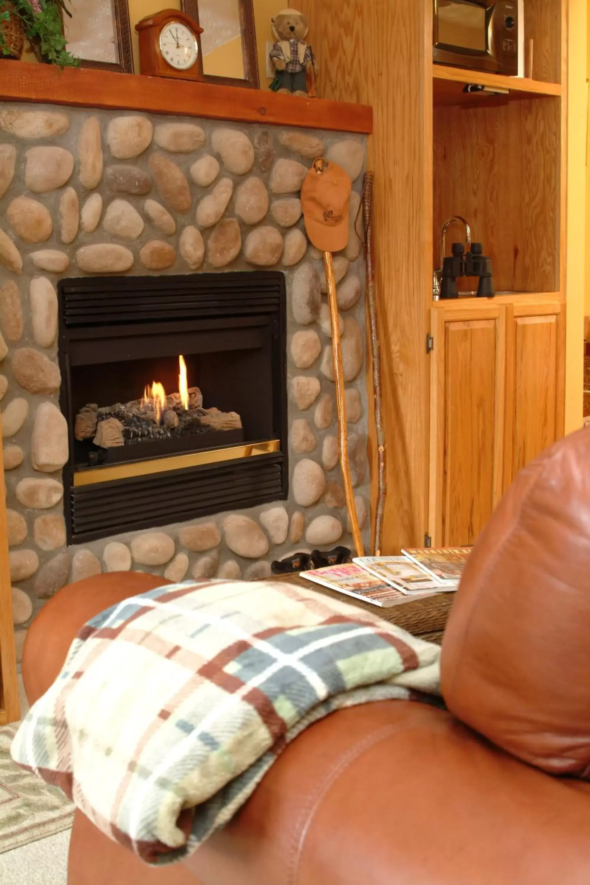 Bed in Berry Springs Lodge