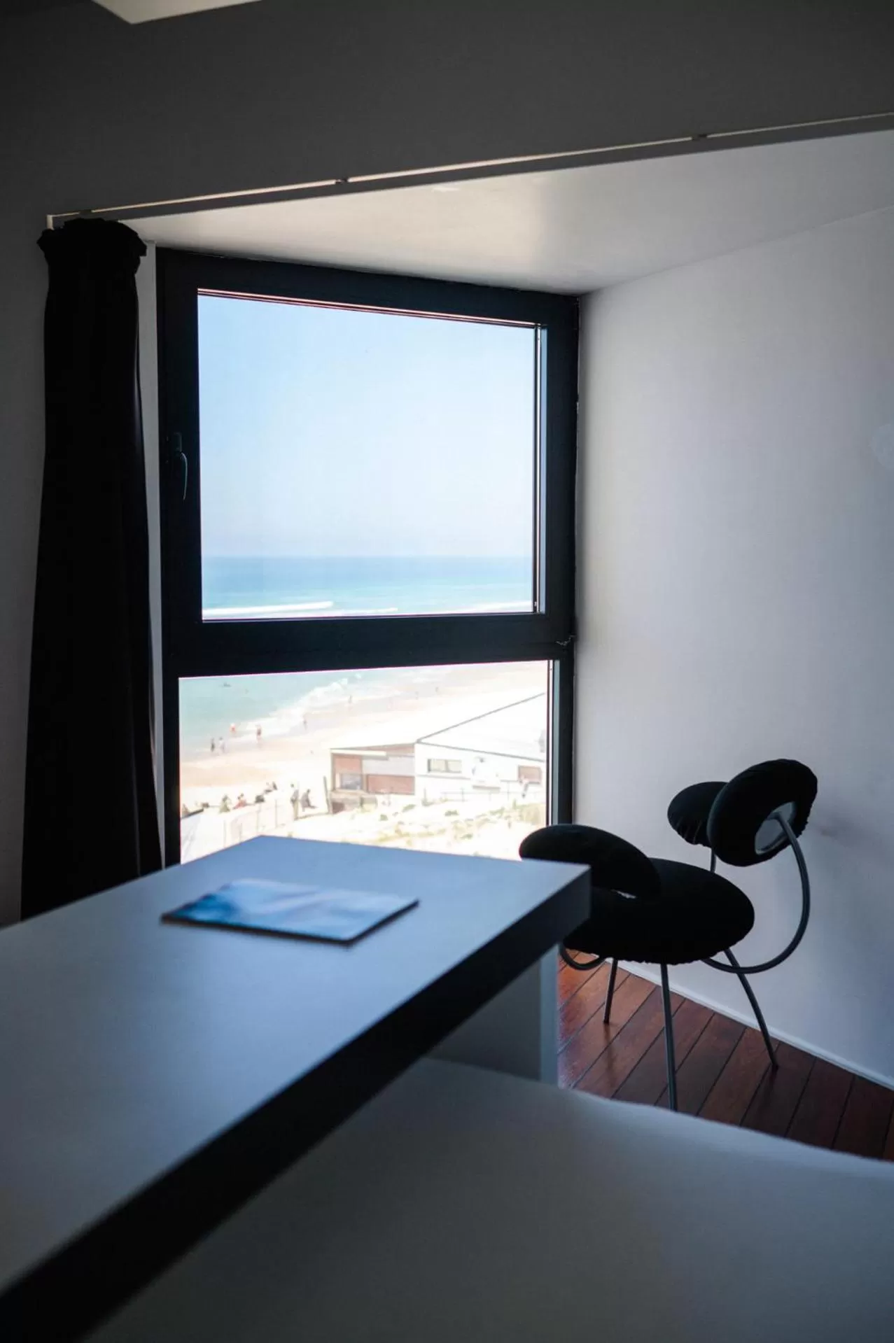 Bedroom, Bed in Le Grand Hotel de la Plage