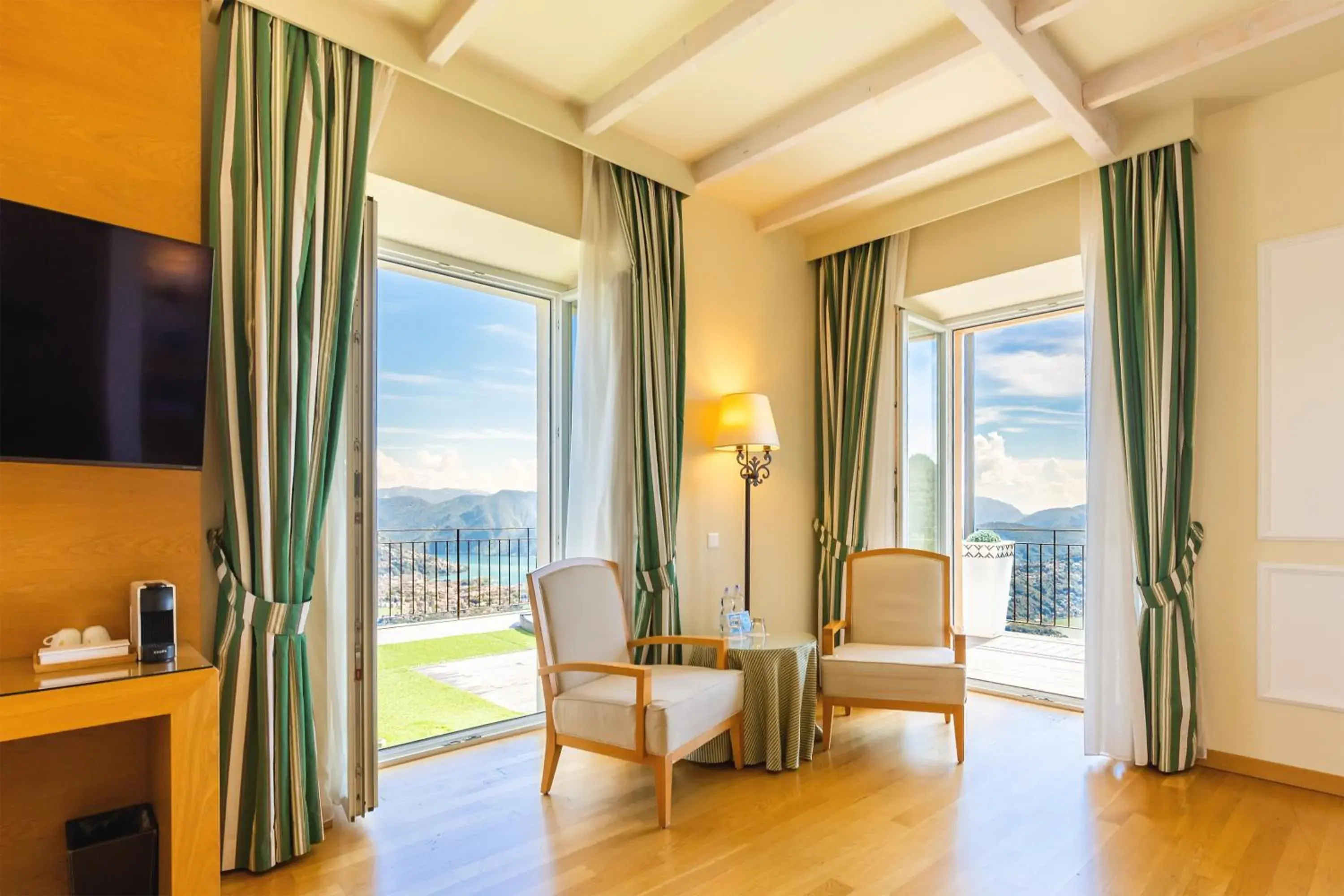 Balcony/Terrace in Kurhaus Cademario Hotel & DOT Spa - Ticino Hotels Group