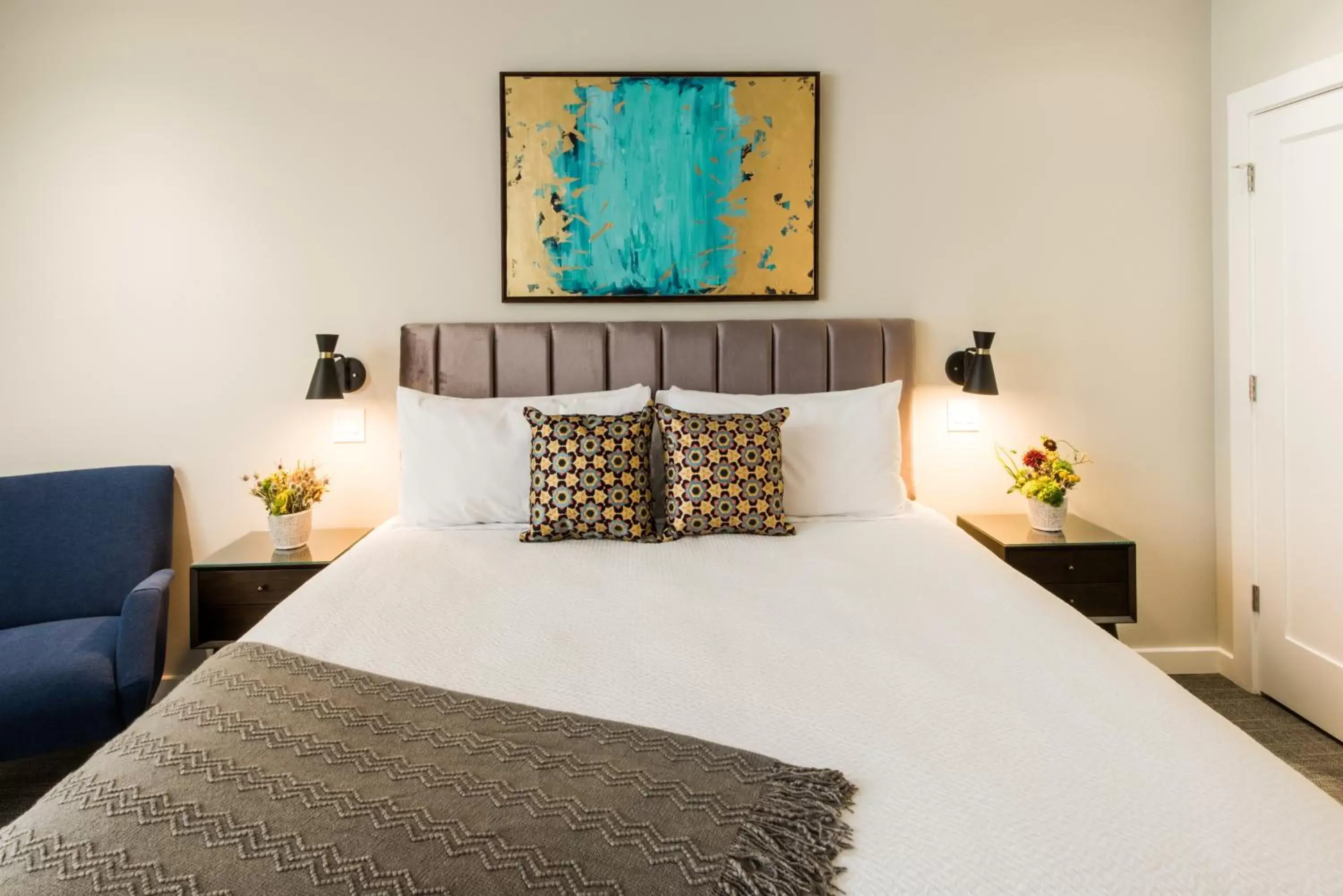 King Room with Fireplace in Olea Hotel King Room with Fireplace in Olea Hotel