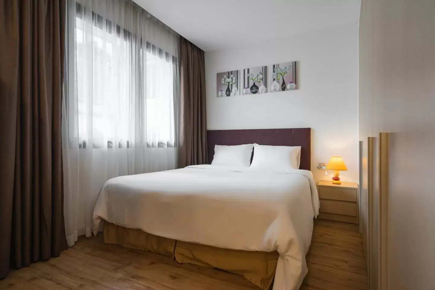 Bed in HNC Premier Hotel & Residences Bed in HNC Premier Hotel & Residences