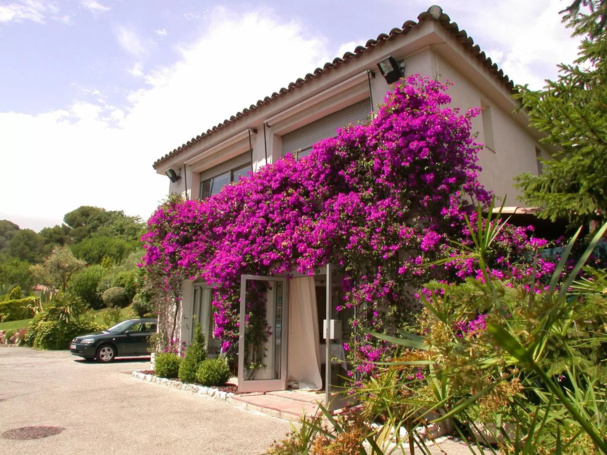 Facade/entrance, Property Building in Hotel les Vergers de Saint Paul