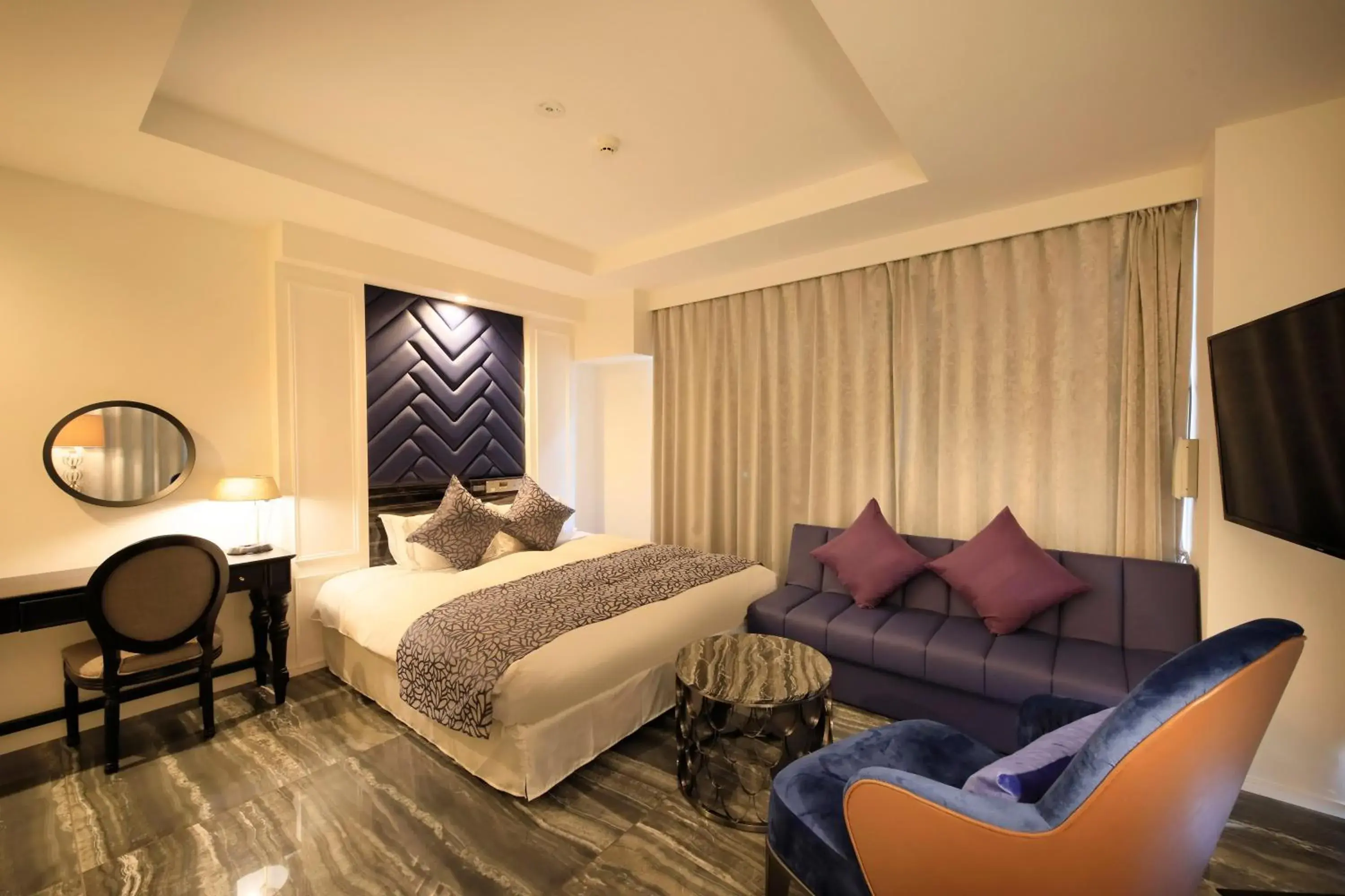 Photo of the whole room, Bed in Centurion Hotel Residential Akasaka Station Photo of the whole room, Bed in Centurion Hotel Residential Akasaka Station