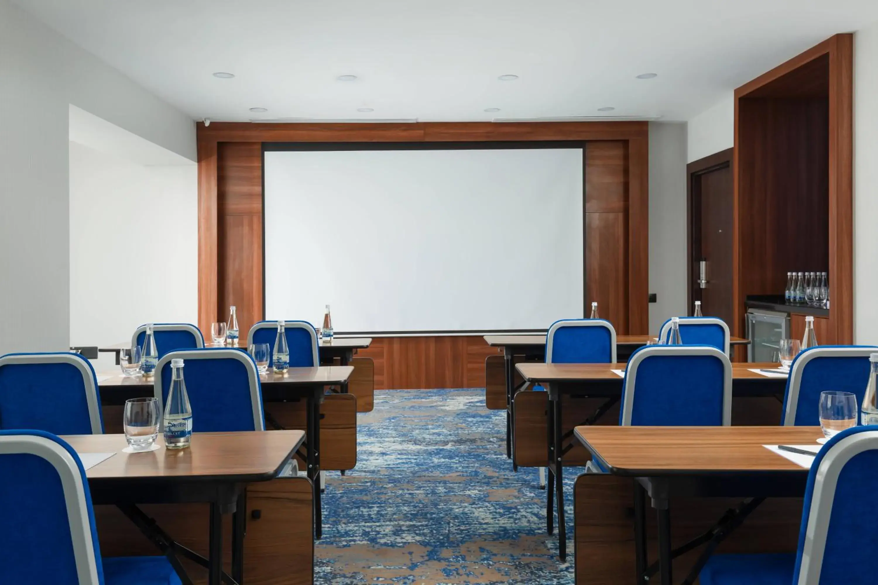 Meeting/conference room in Courtyard by Marriott Tashkent