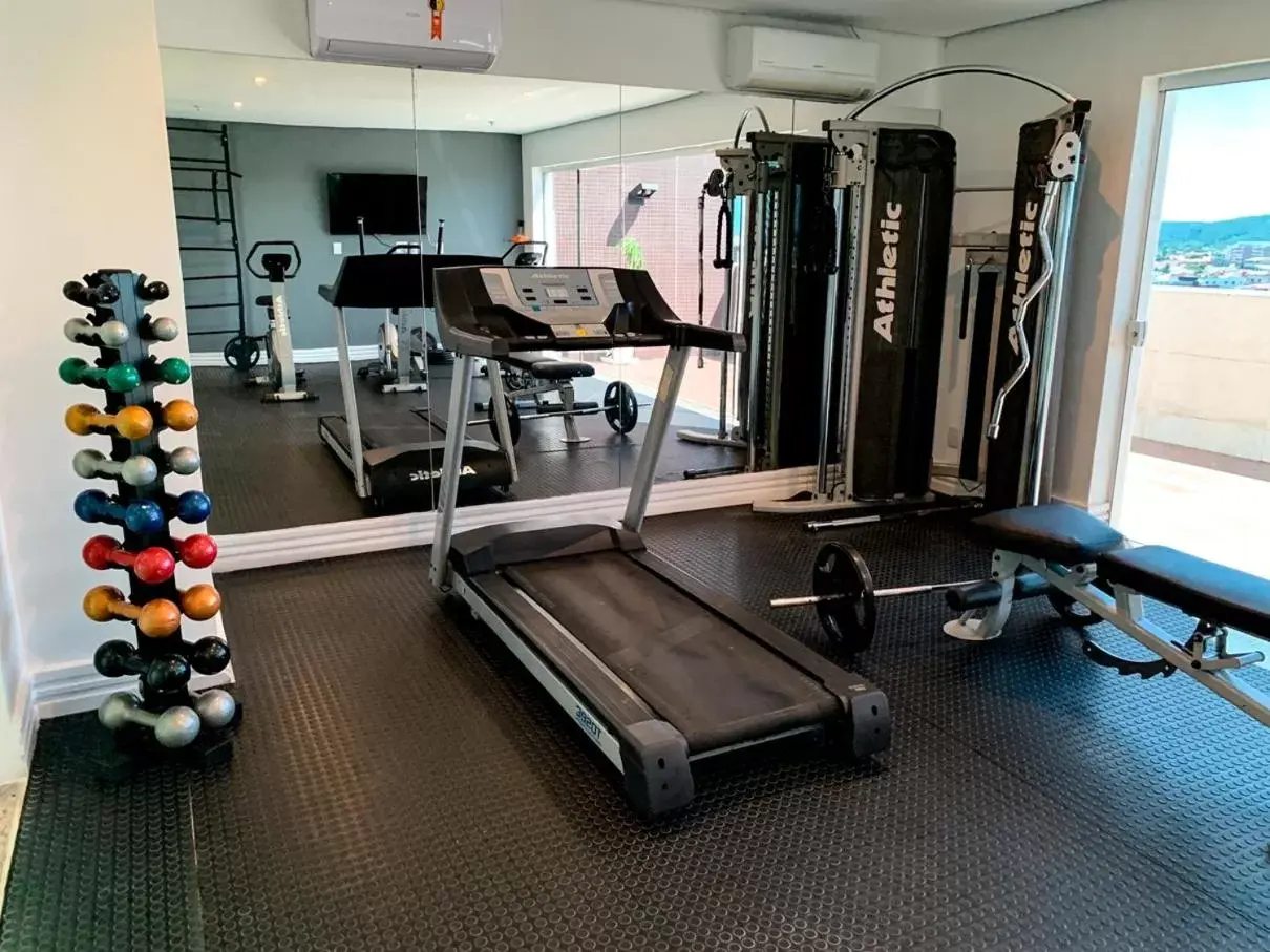 Fitness Center/Facilities in Paradiso Corporate