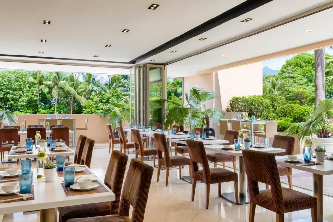 Restaurant/places to eat in Hong Kong Gold Coast Hotel