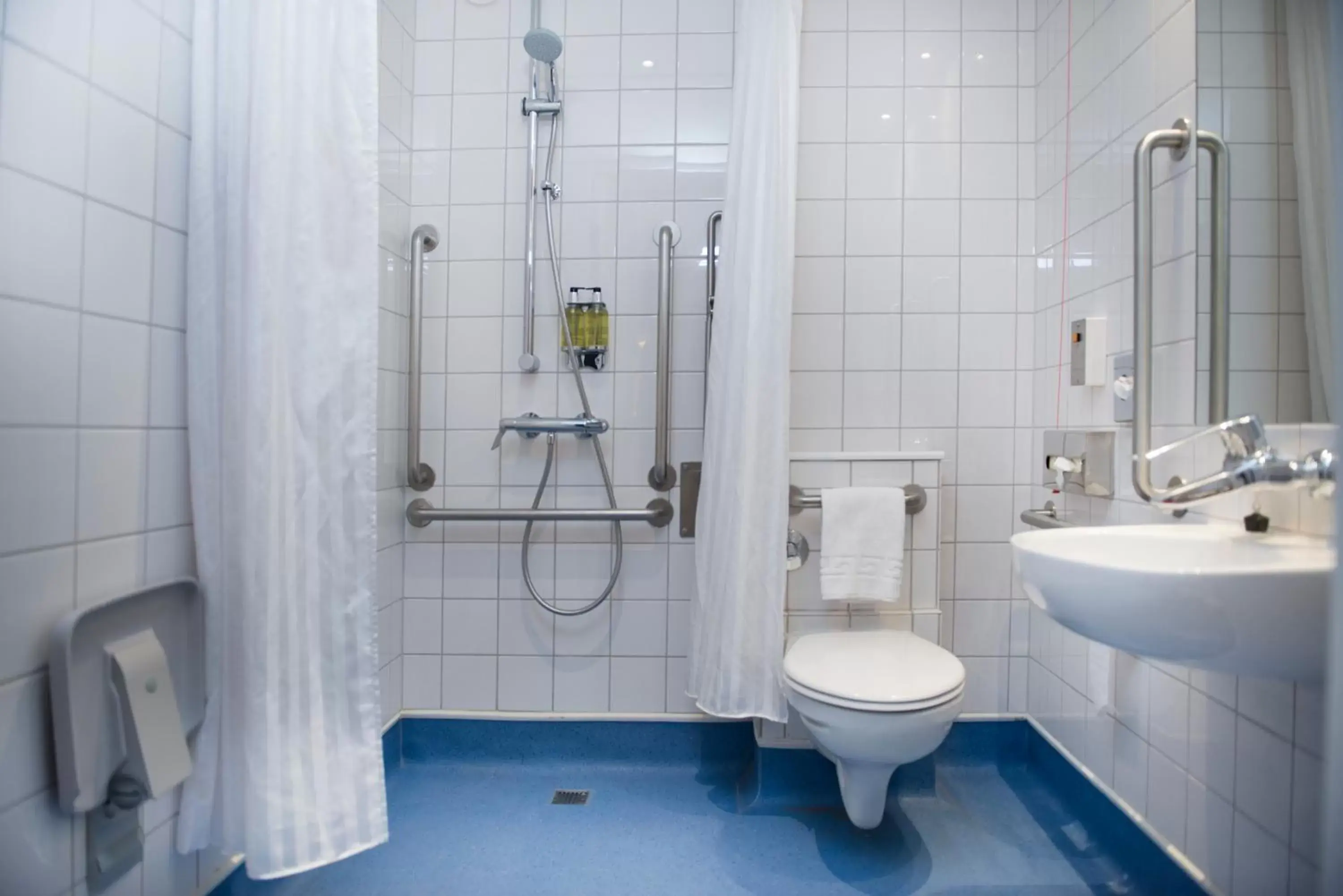 Bathroom in The Jubilee Hotel & Conferences