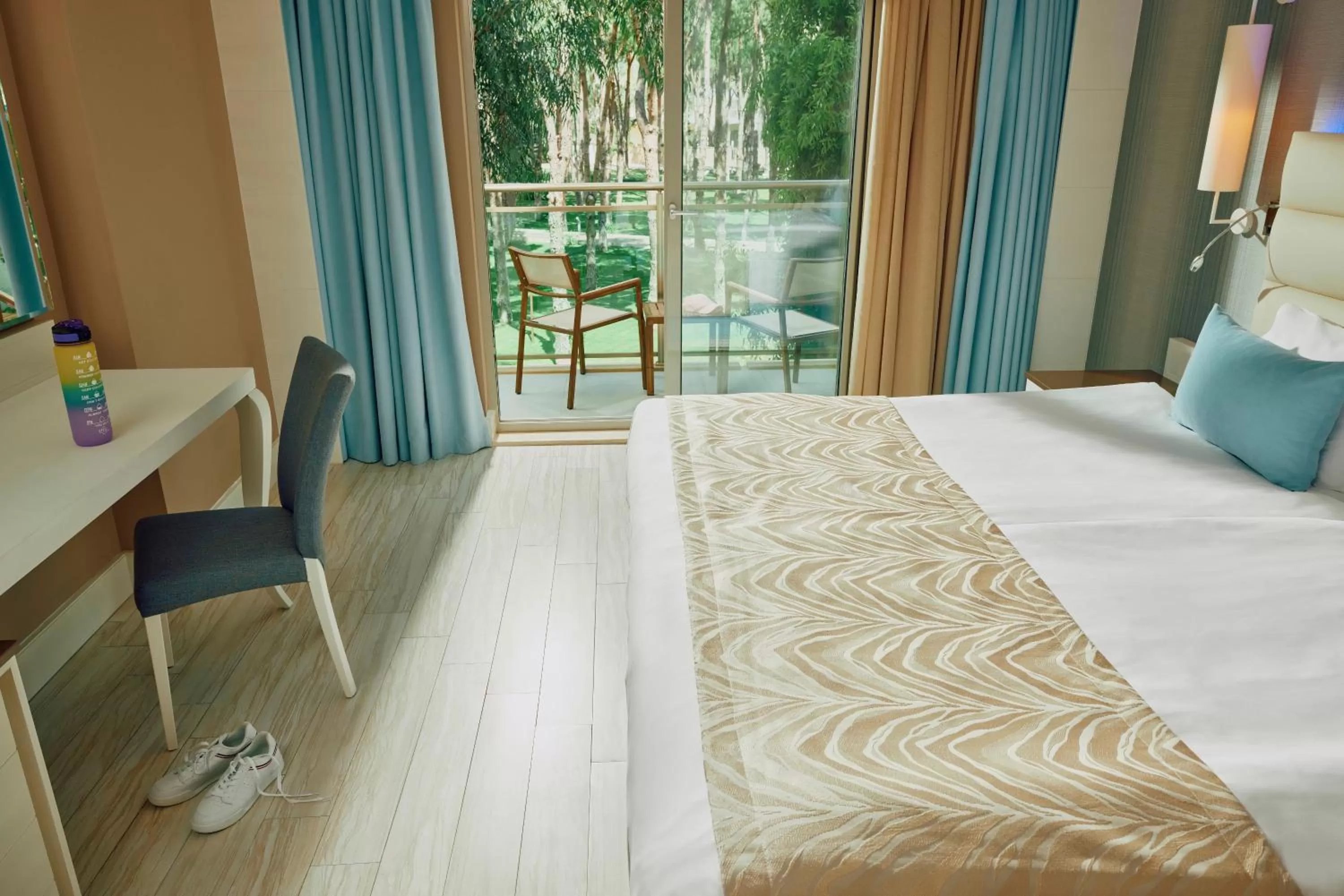 Bed in TUI MAGIC LIFE Masmavi