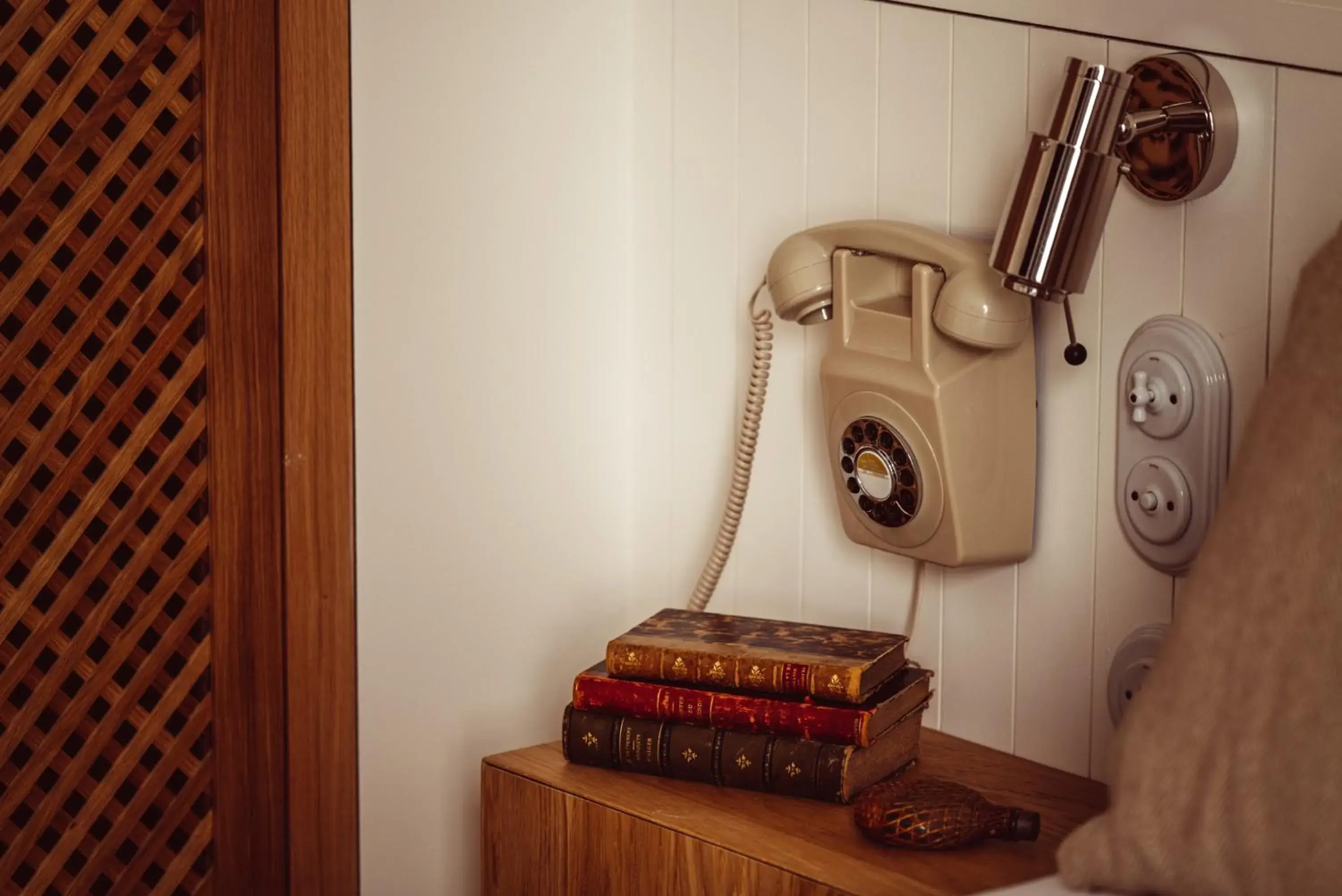 Decorative detail, Bathroom in Hôtel Monsieur Aristide