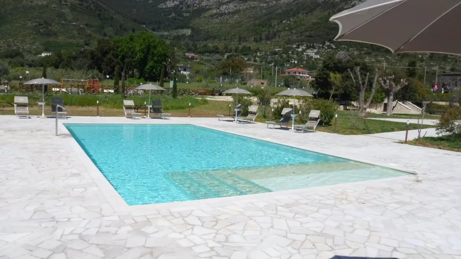 Natural landscape, Swimming Pool in Il Sentiero di Leano