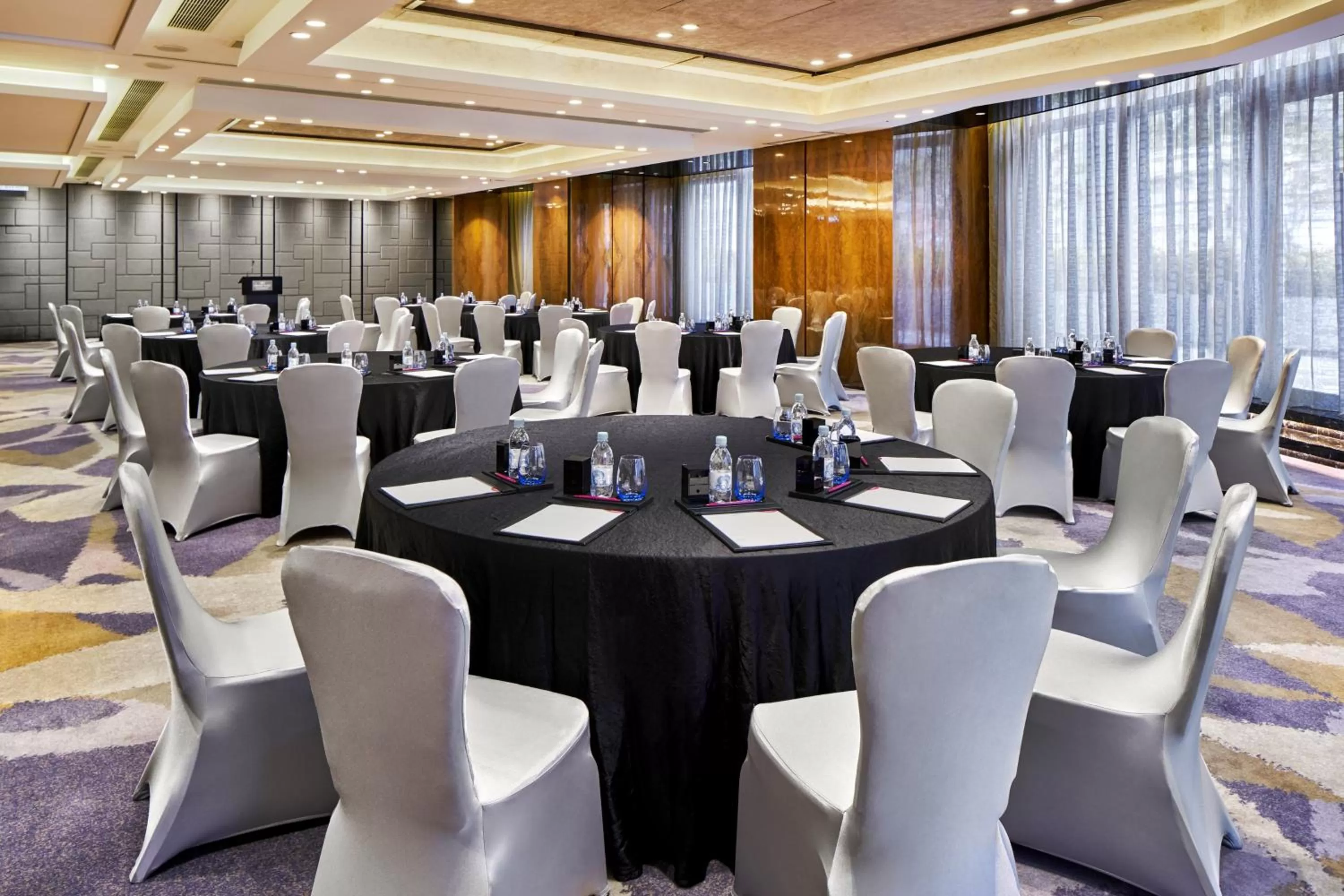 Meeting/conference room in Crowne Plaza Hong Kong Kowloon East by IHG