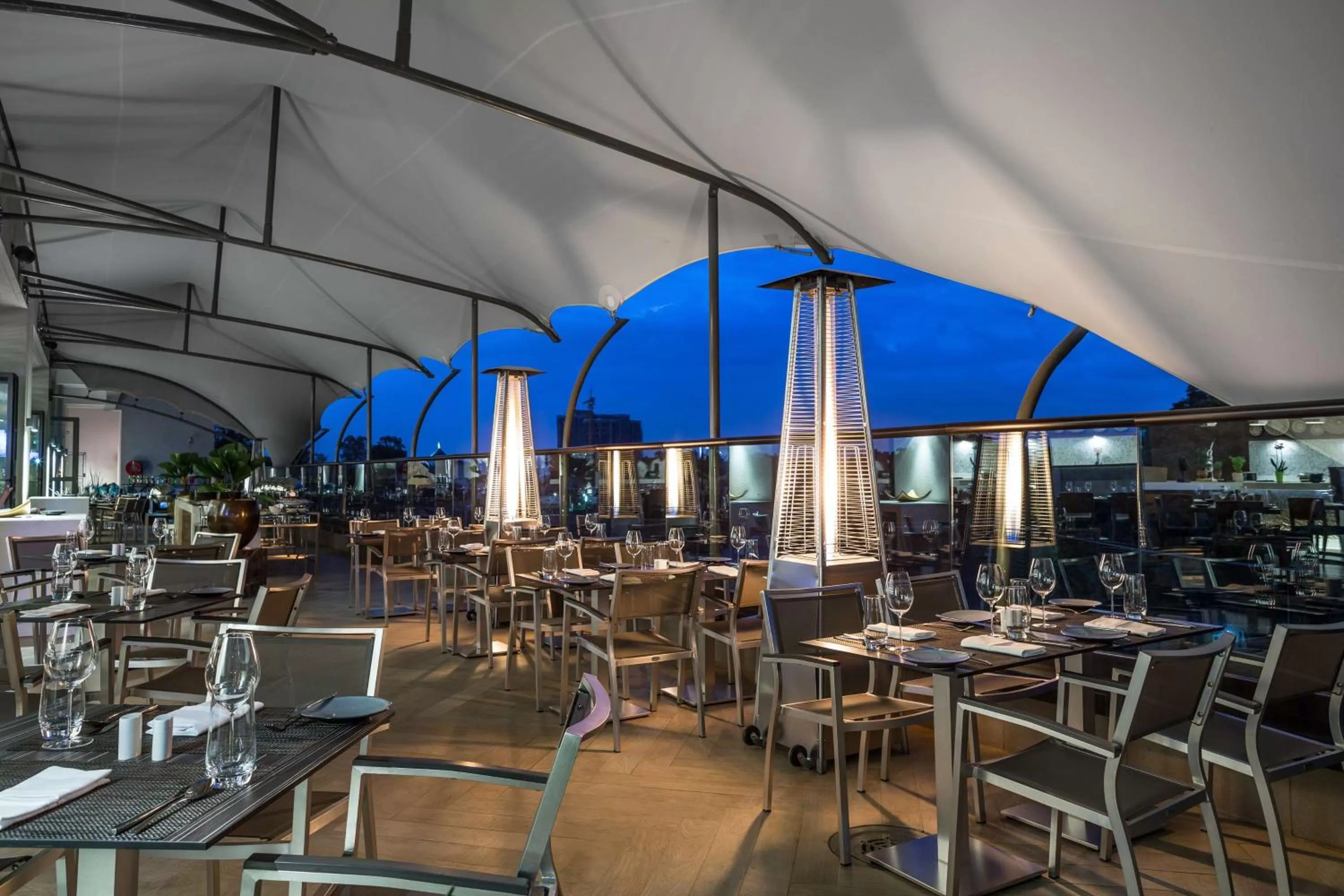 Restaurant/places to eat in Radisson Blu Hotel, Nairobi Upper Hill