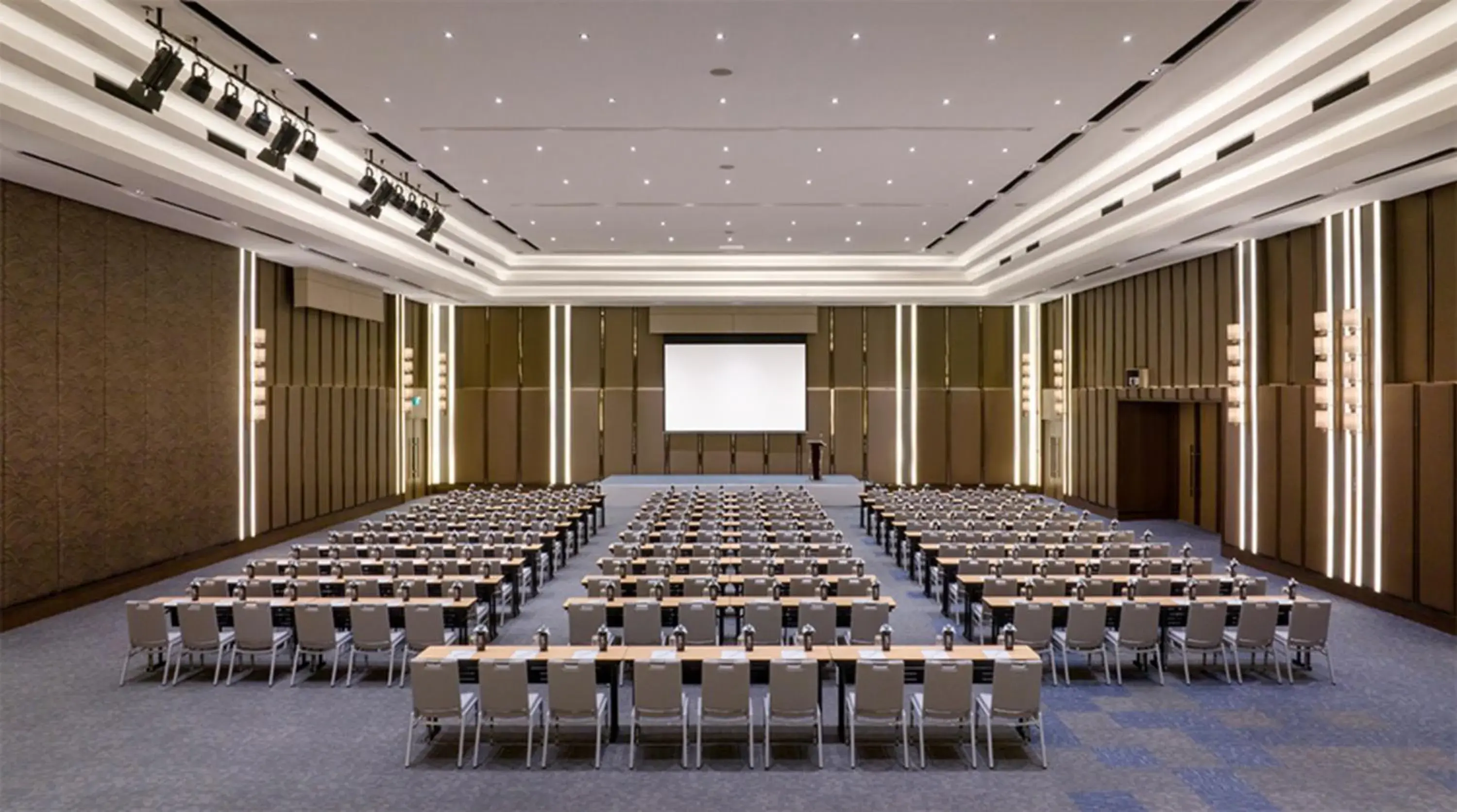 Meeting/conference room in Novotel Rayong Star Convention Centre