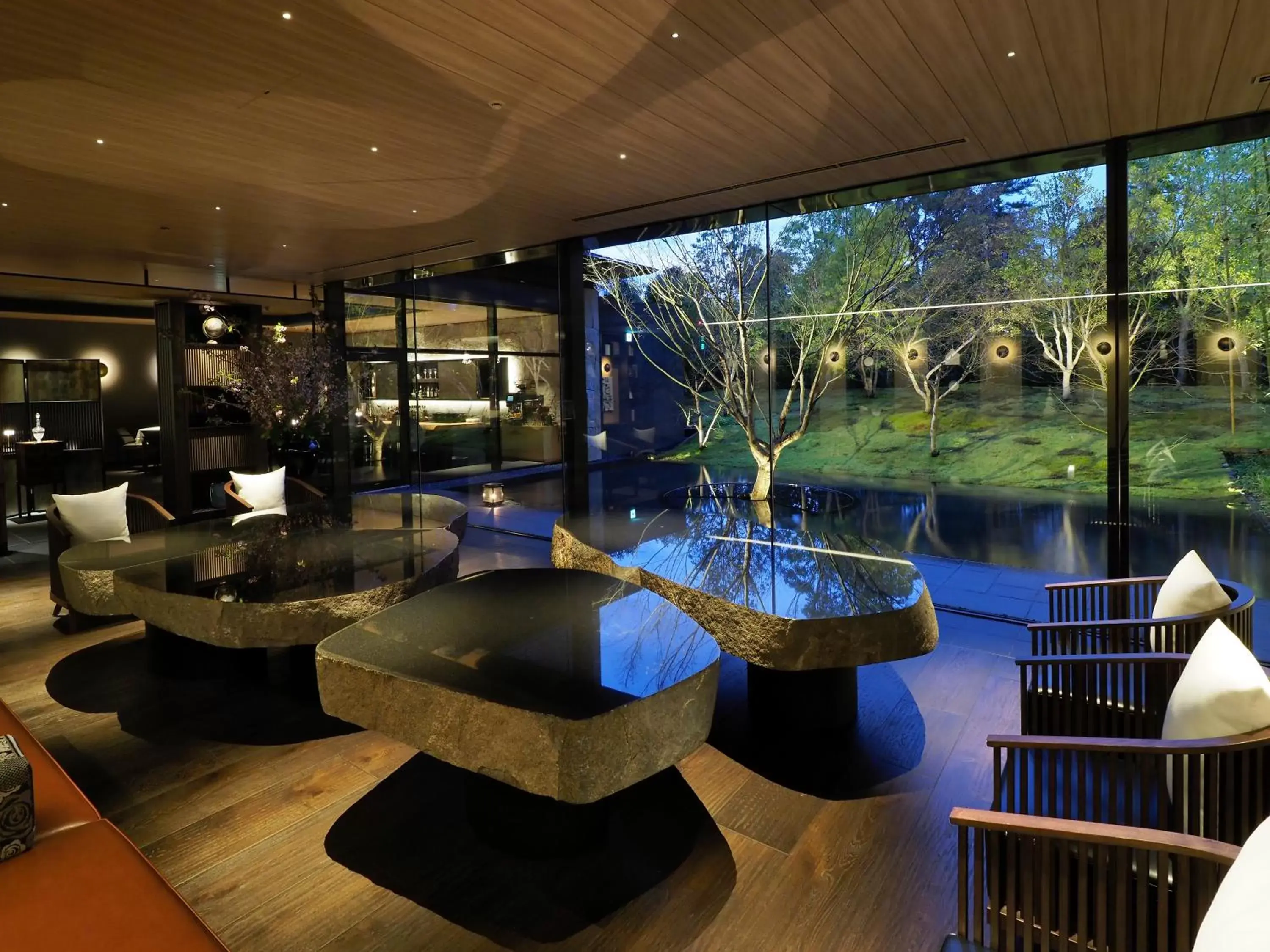 Lobby or reception, Swimming Pool in Garrya Nijo Castle Kyoto - Banyan Tree Group