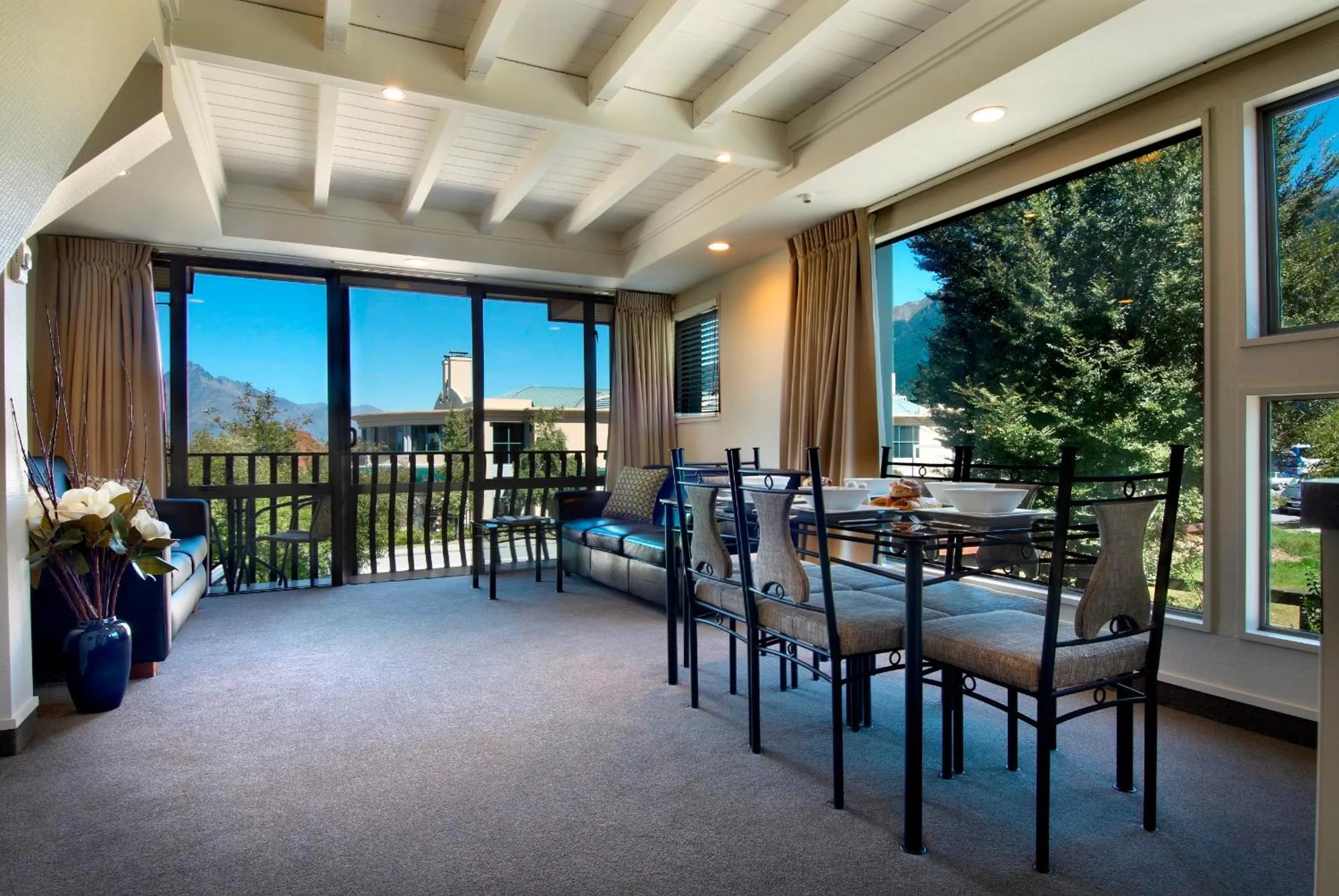 Balcony/Terrace in Hurley's of Queenstown