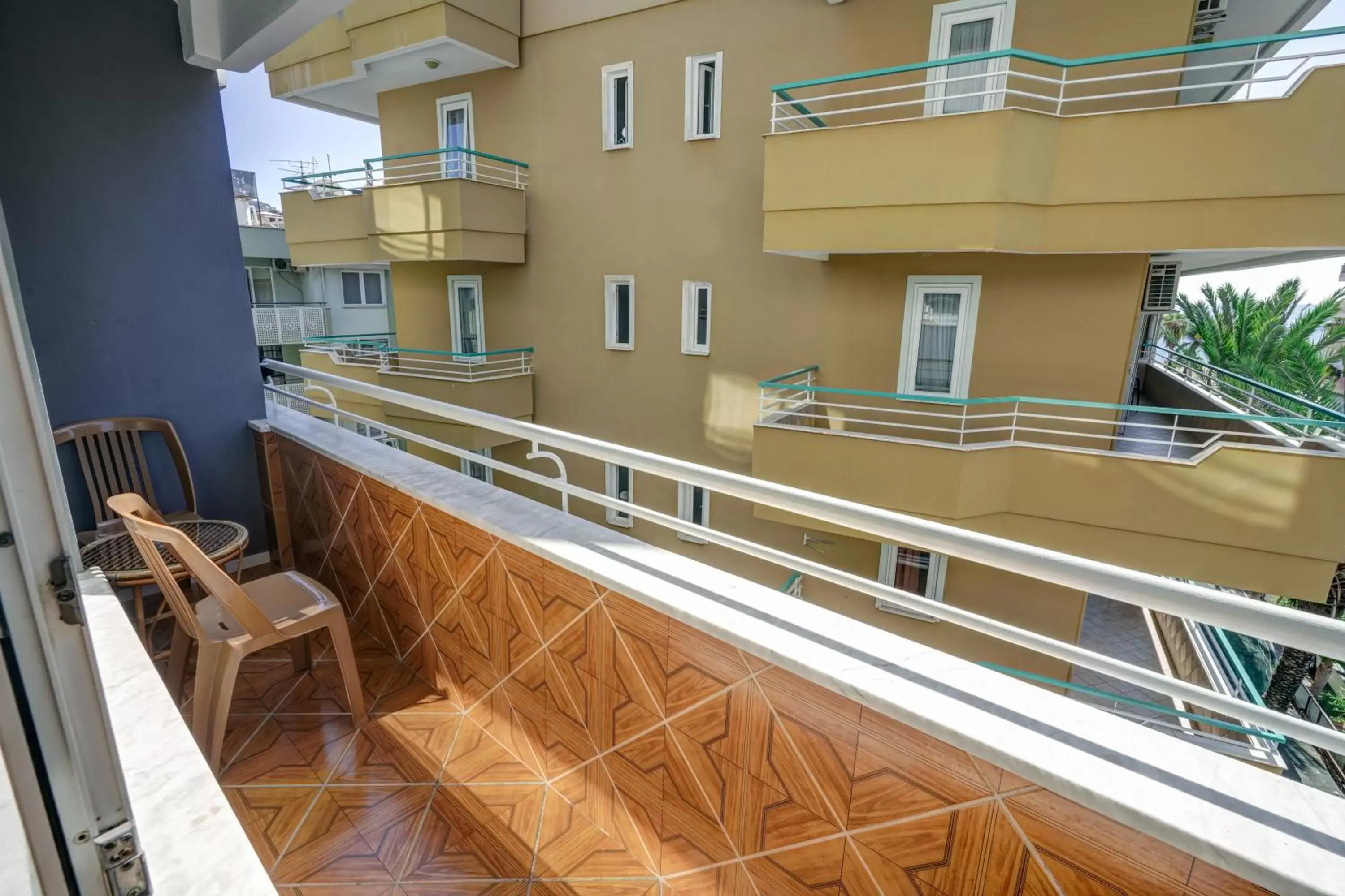 Day, Balcony/Terrace in Ozcan Hotel