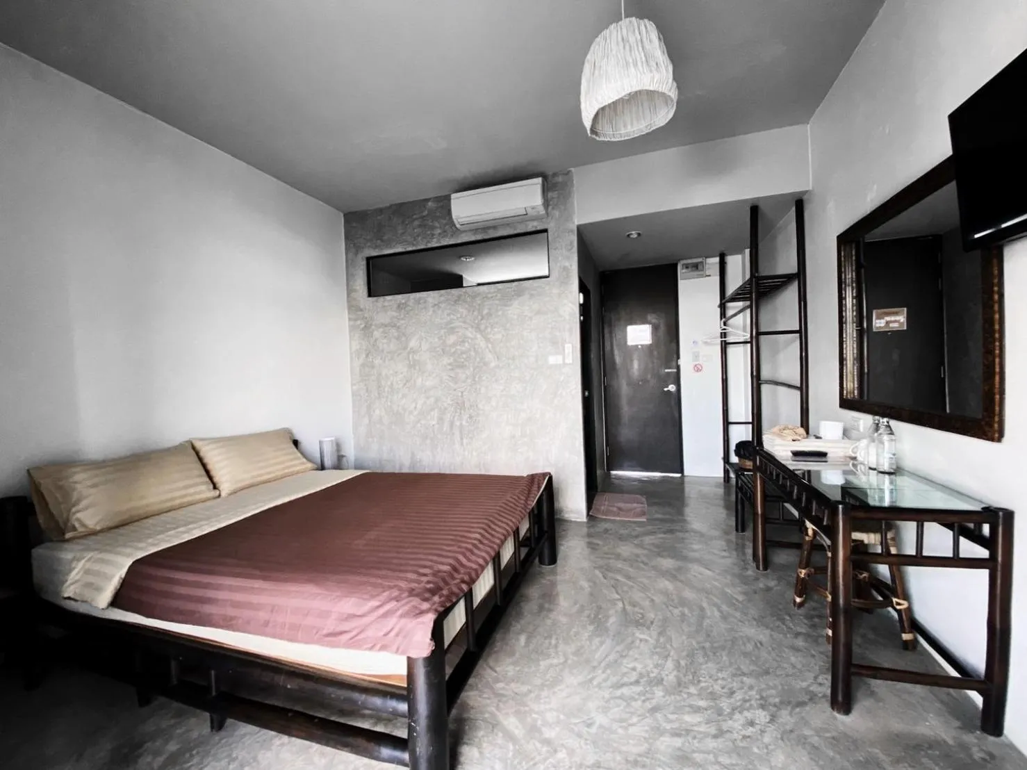 Bed in Lamphu House Chiang Mai