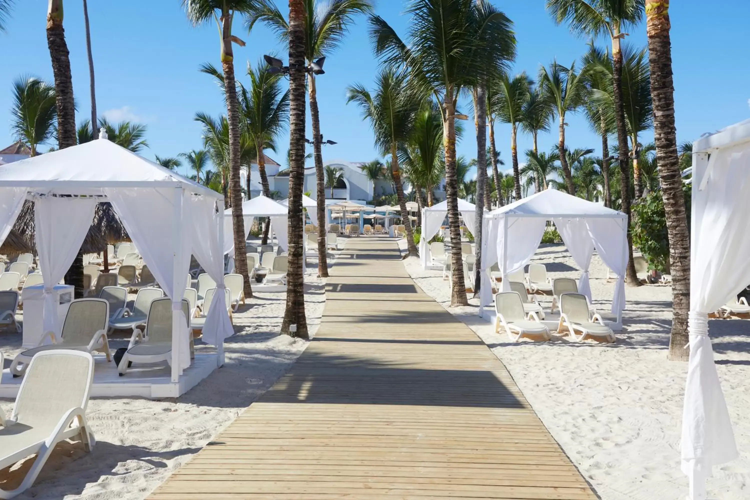 Beach, Banquet Facilities in Bahia Principe Luxury Ambar - Adults Only All Inclusive