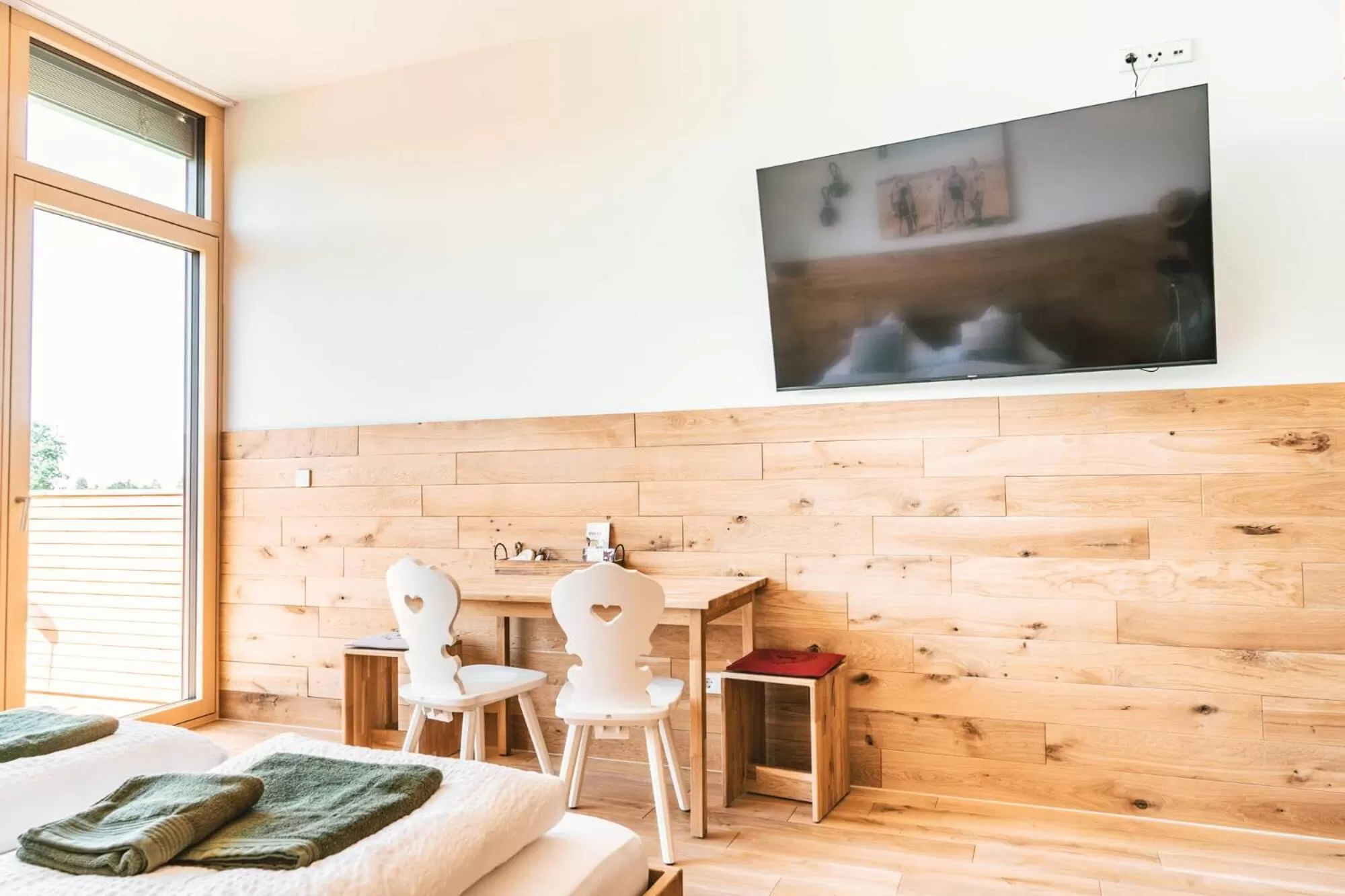 Seating area, Bed in Gut Hügle Erlebnishof & Spa