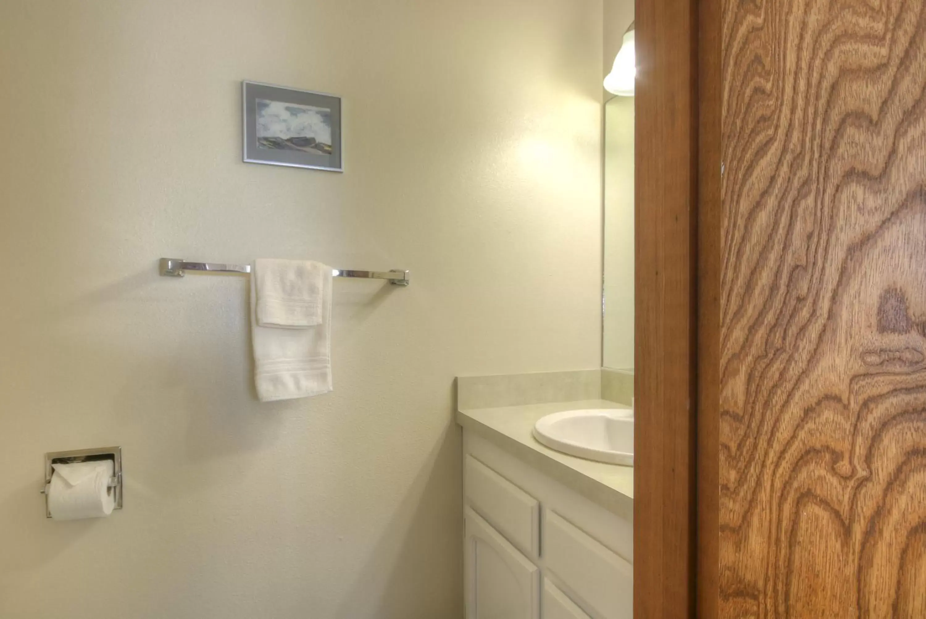 Toilet, Bathroom in Little Creek Cove Beach Resort