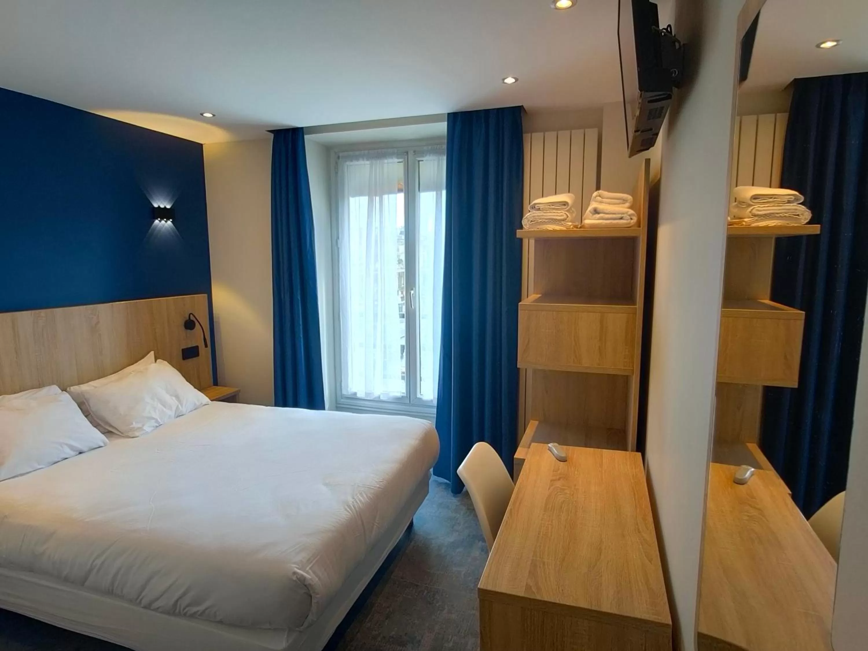 Classic Room in Hotel Modern Est