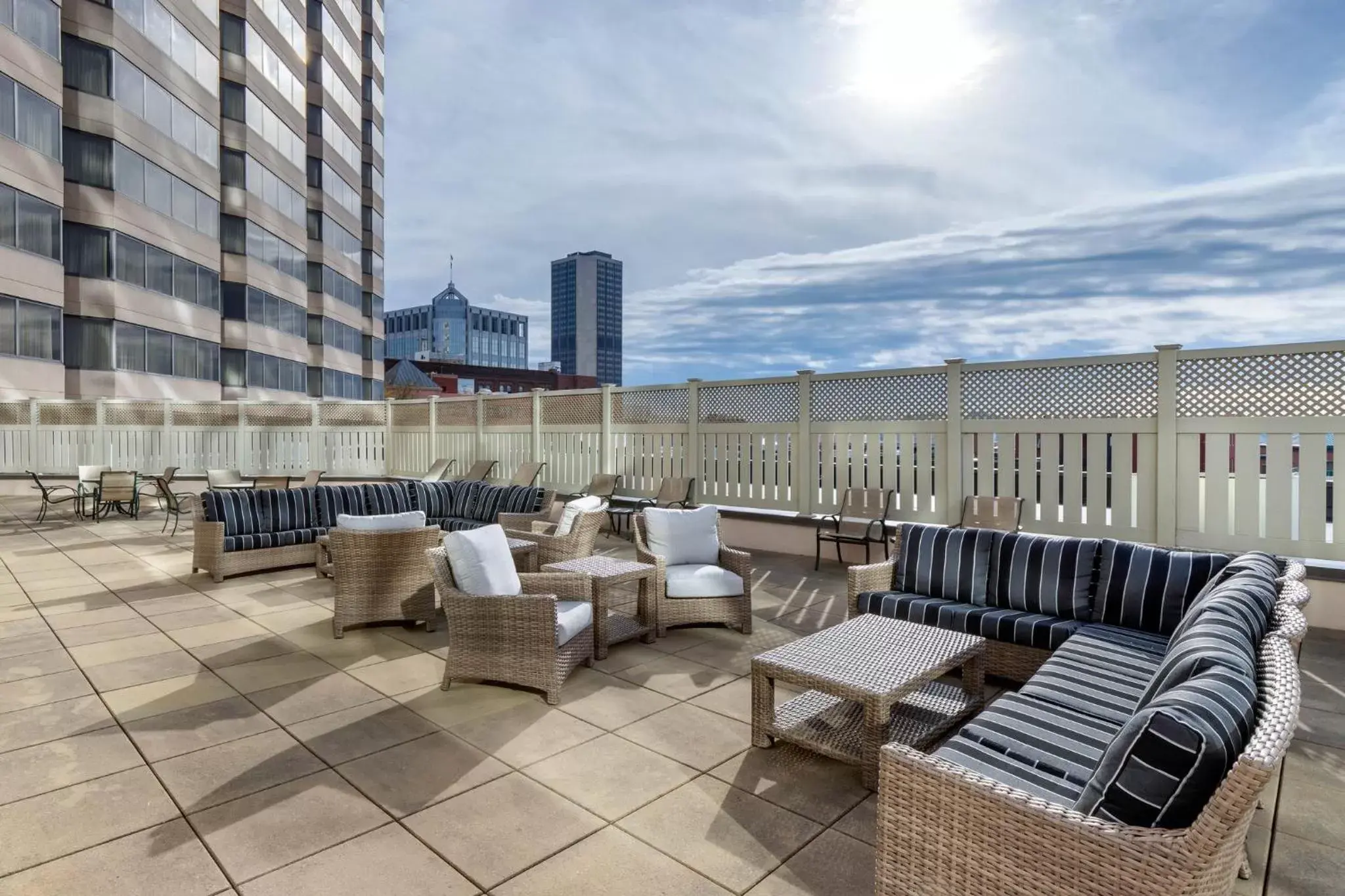 Balcony/Terrace in Omni Richmond Hotel