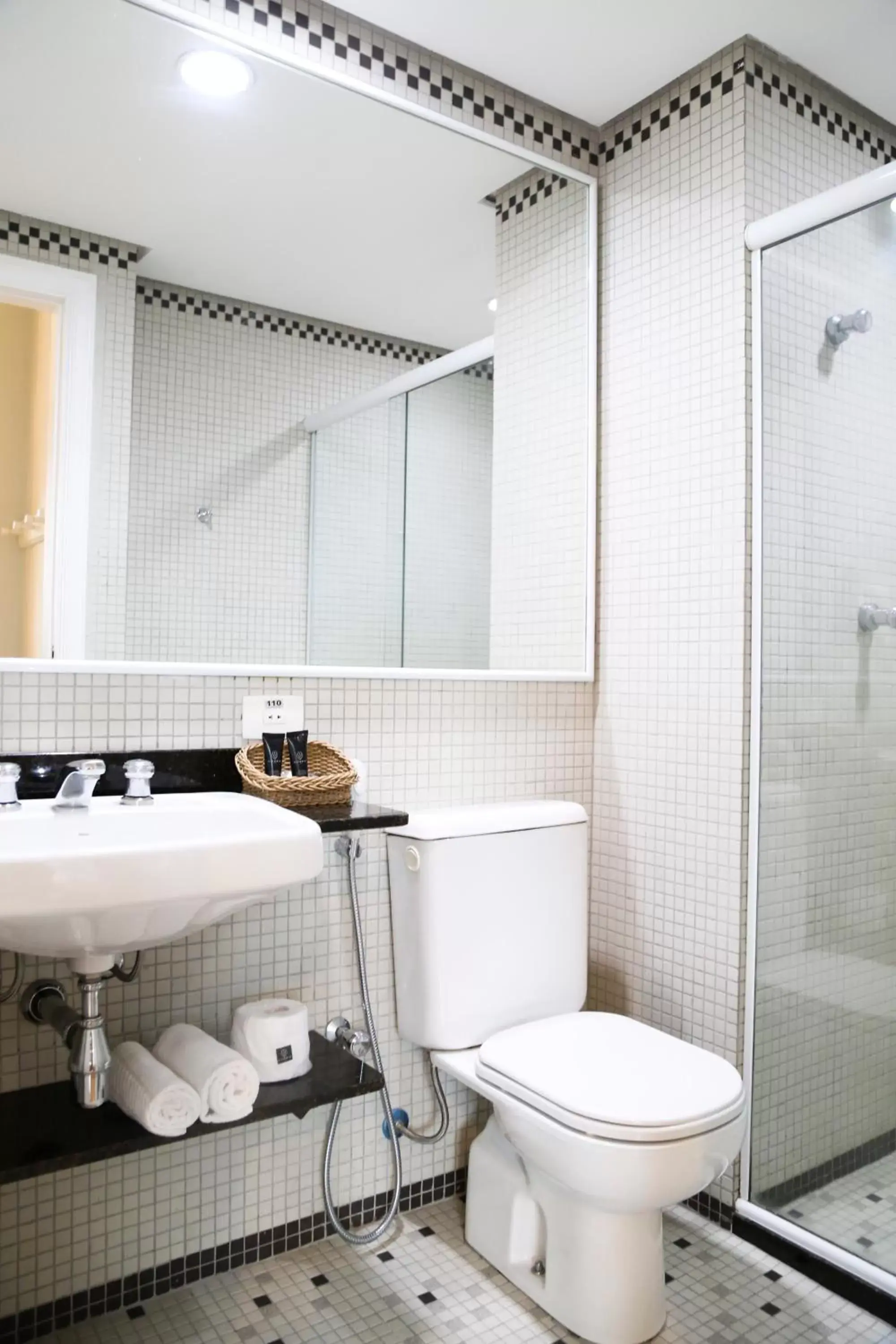 Bathroom in Vitória Hotel Concept Campinas Bathroom in Vitória Hotel Concept Campinas