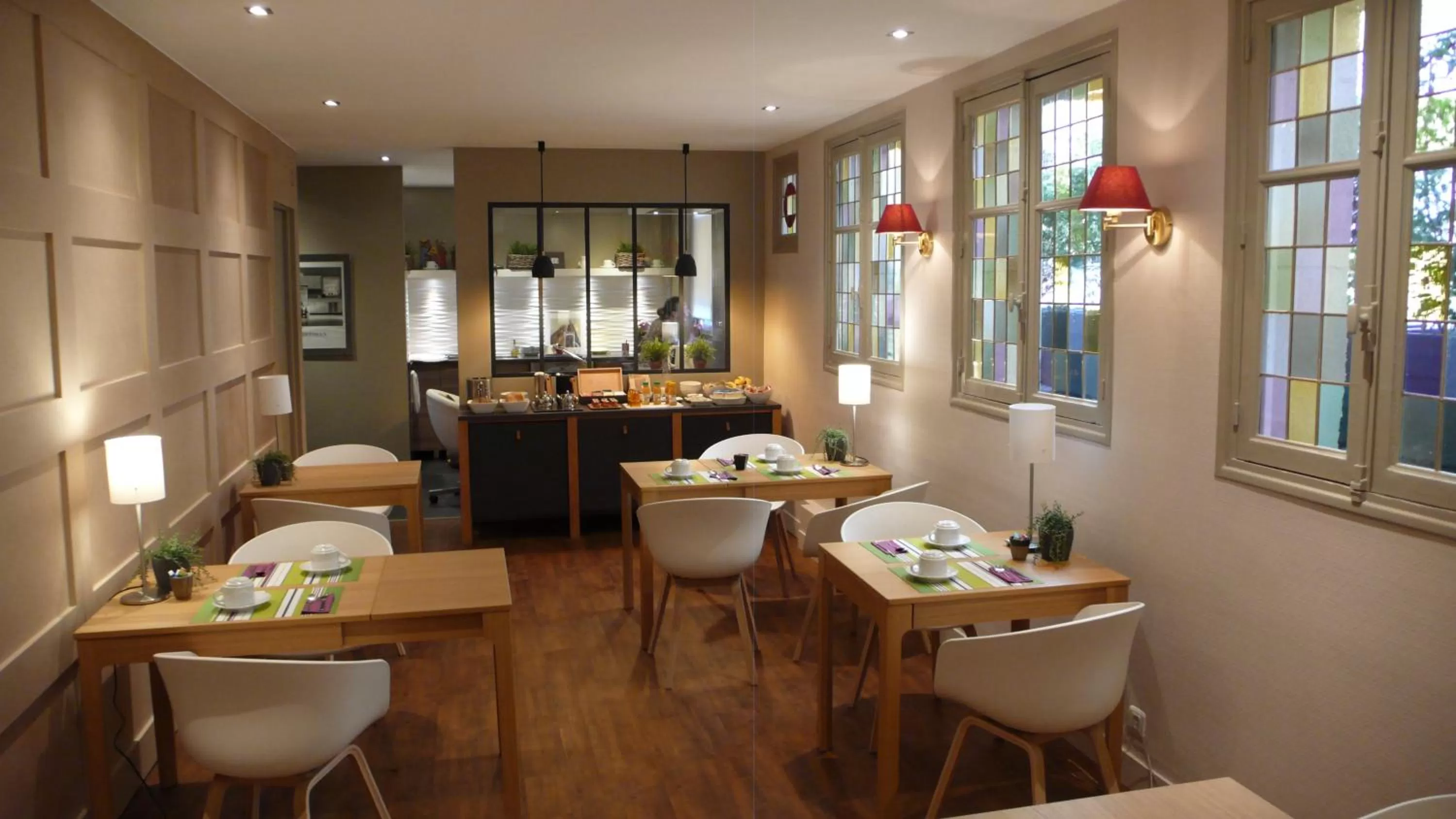 Breakfast in Hôtel Cardinal