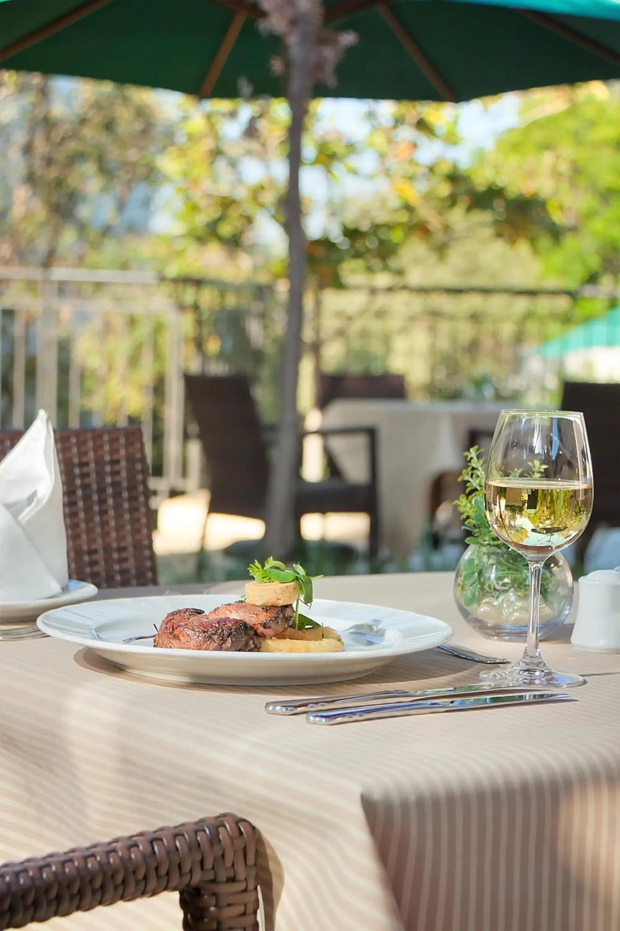 Lunch, Patio/Outdoor Area in The Syrene Boutique Hotel