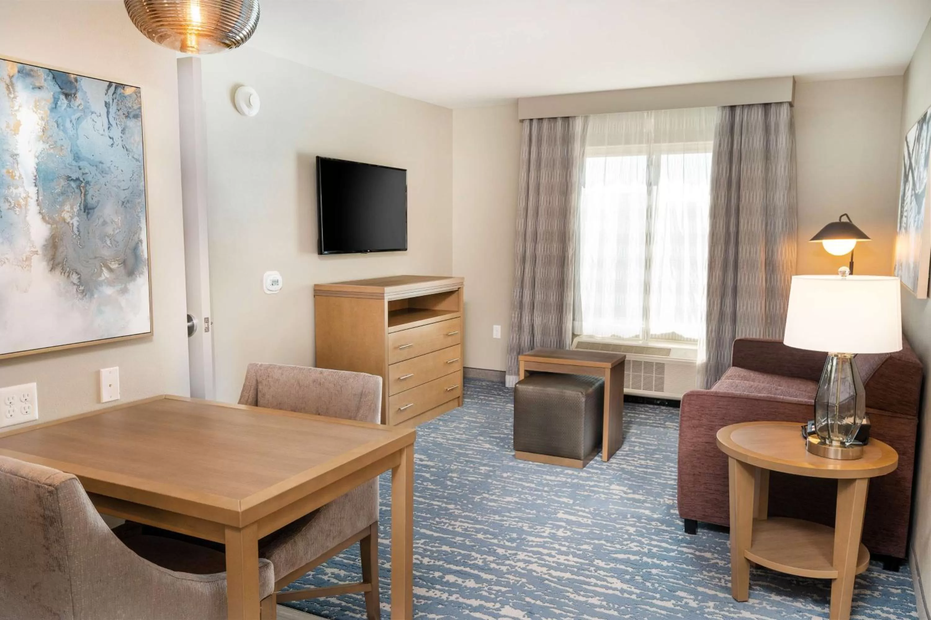 Living room in Homewood Suites By Hilton Livermore, Ca