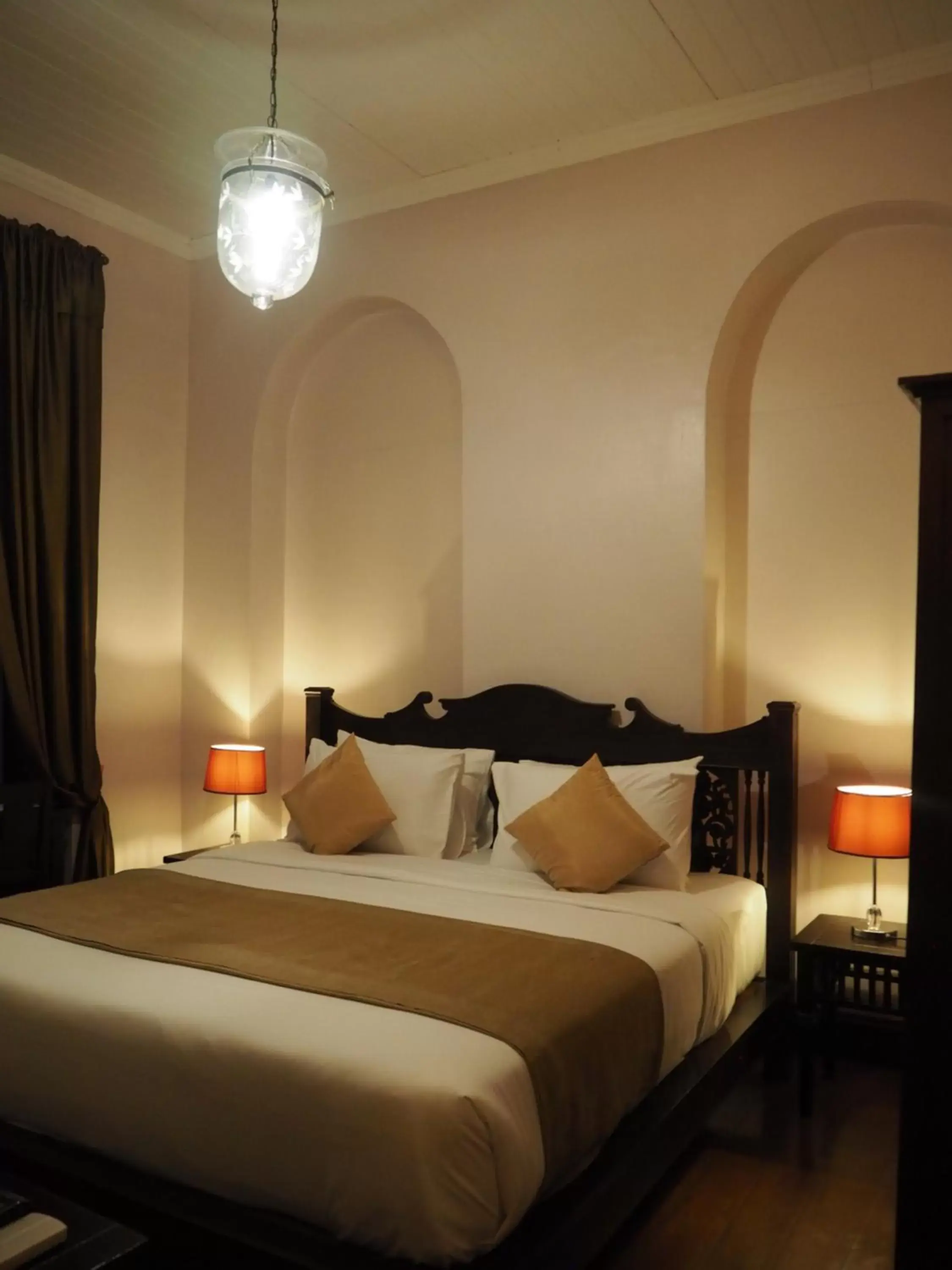 Photo of the whole room, Bed in Praya Palazzo - SHA Plus