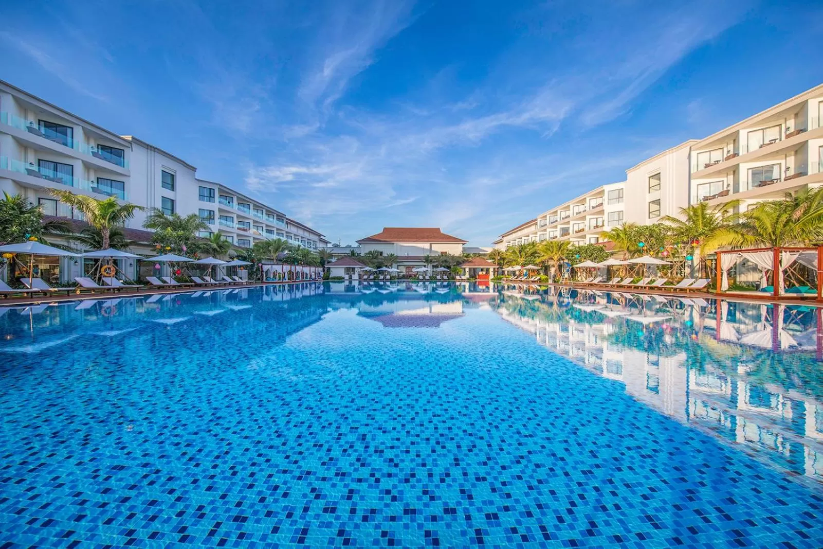 Swimming Pool in Vinpearl Resort & Spa Hoi An