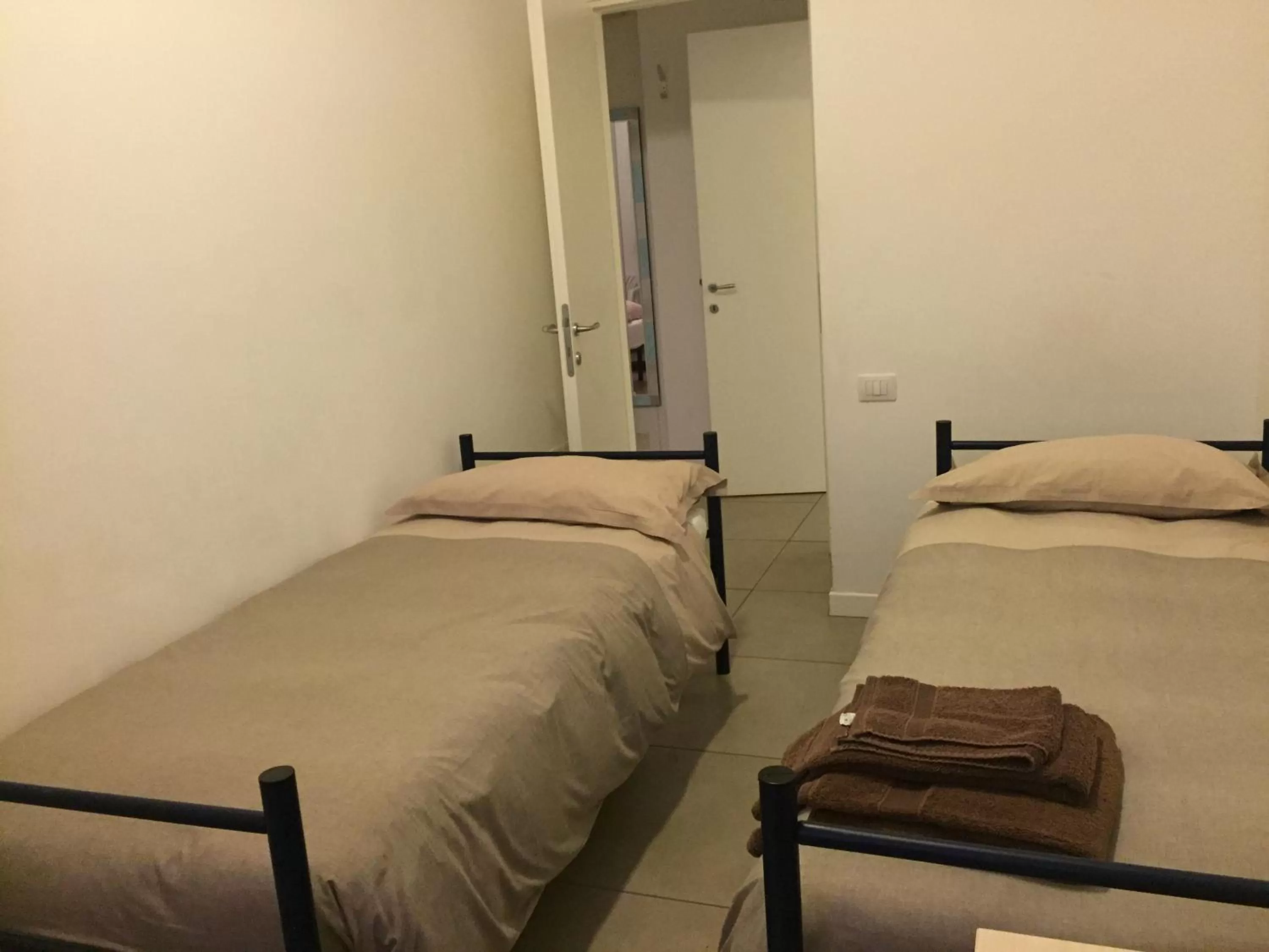 Decorative detail, Bed in Residence La Nave