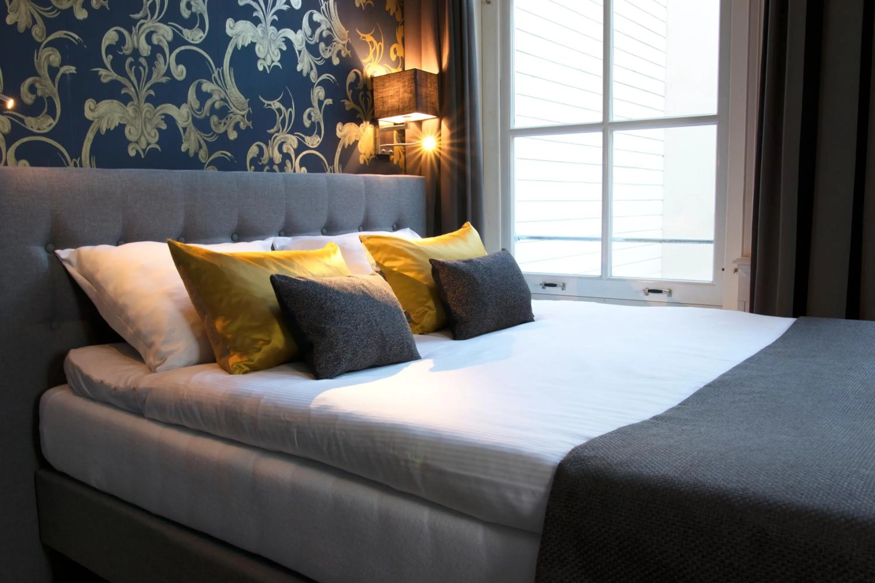 Photo of the whole room, Bed in Grand Canal Boutique Hotel