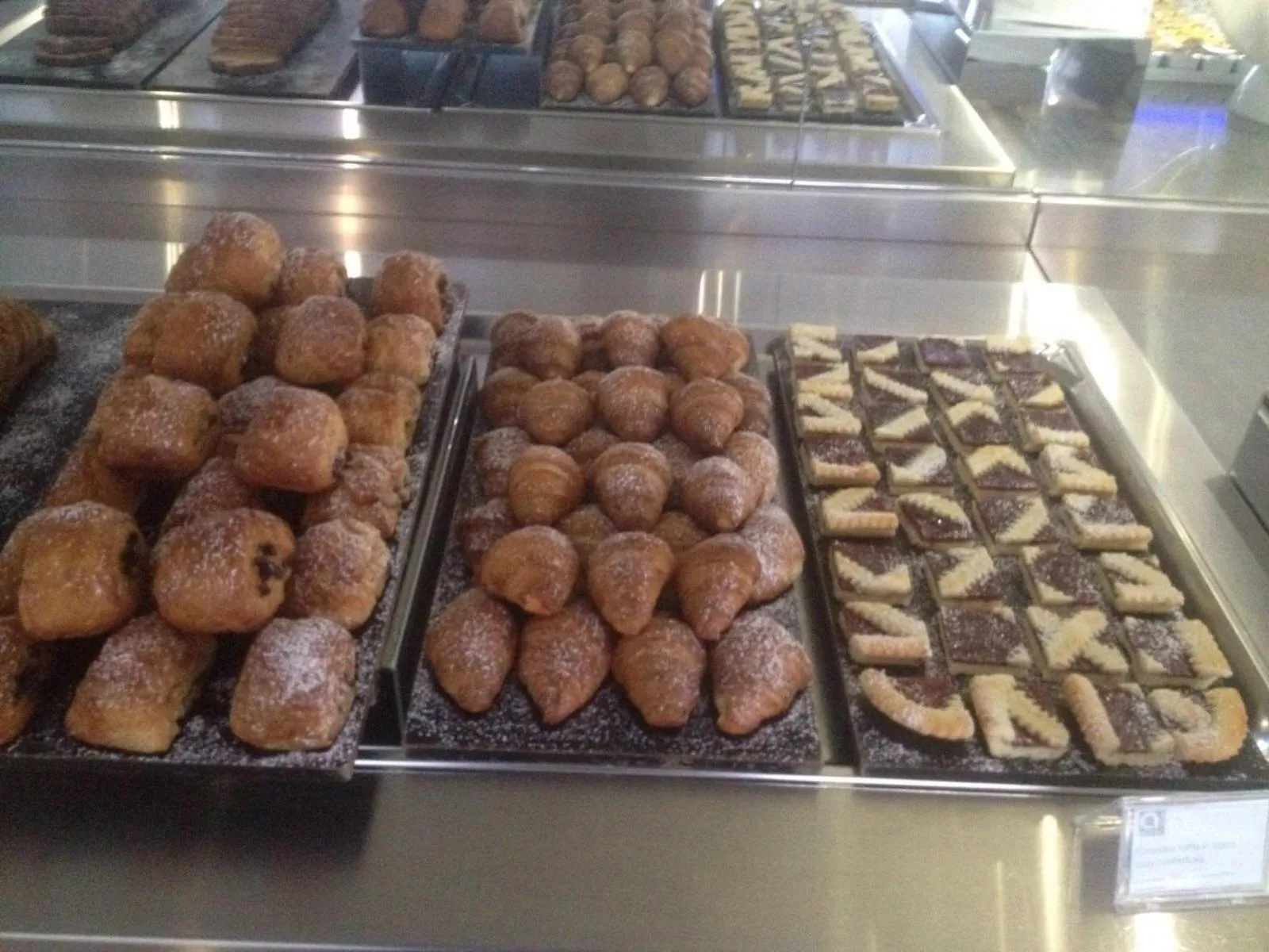 Food in A Point Arezzo Park Hotel