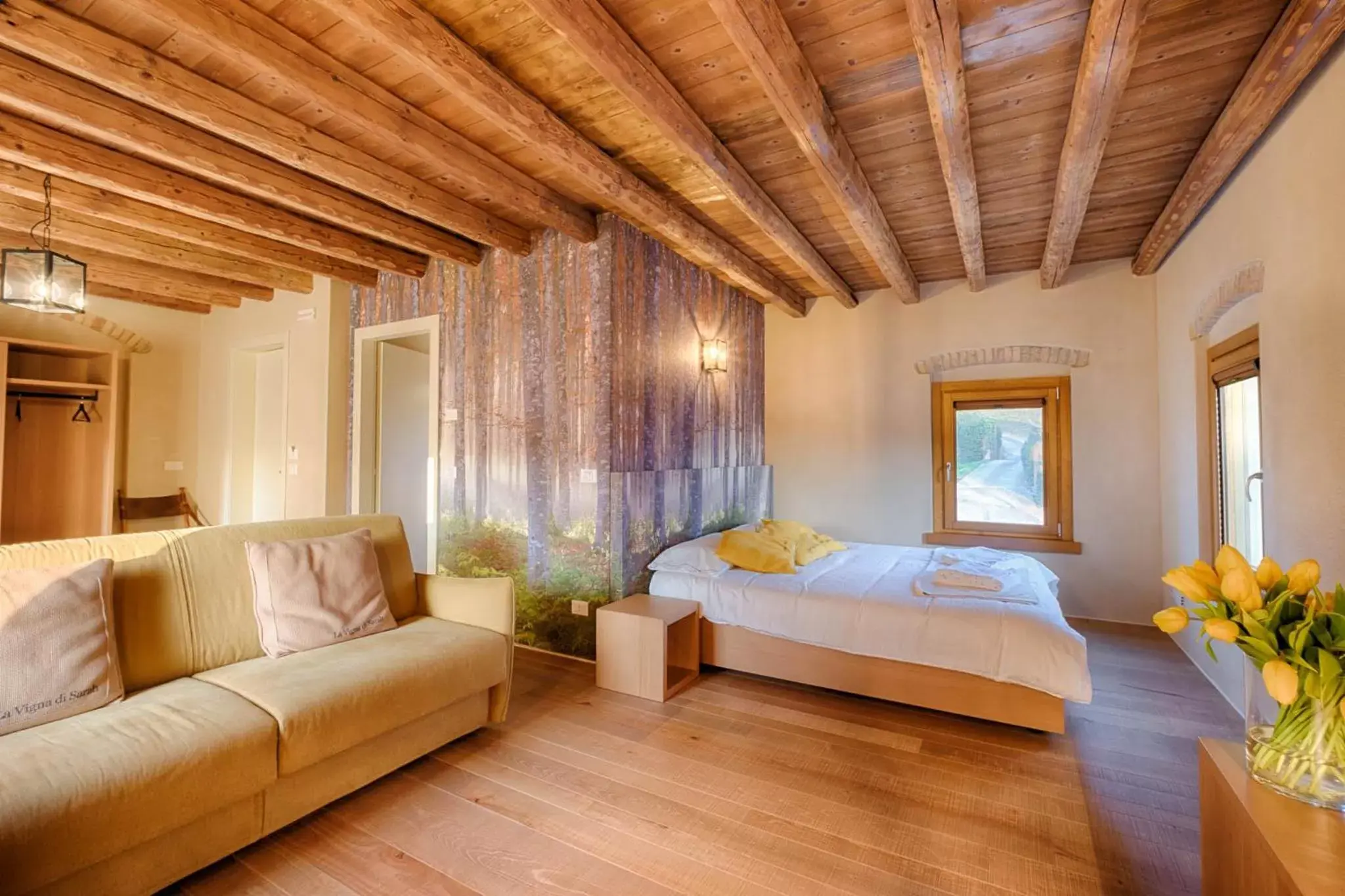 Quadruple Room with Garden View in Agriturismo La Vigna di Sarah Quadruple Room with Garden View in Agriturismo La Vigna di Sarah
