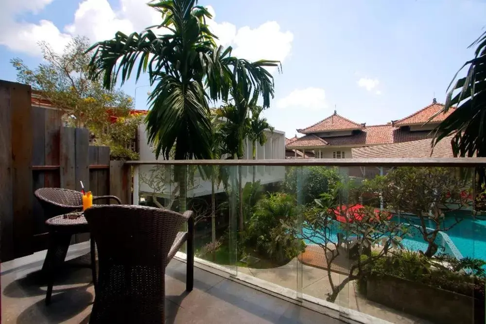 Pool view, Balcony/Terrace in The Lerina Hotel Nusa Dua