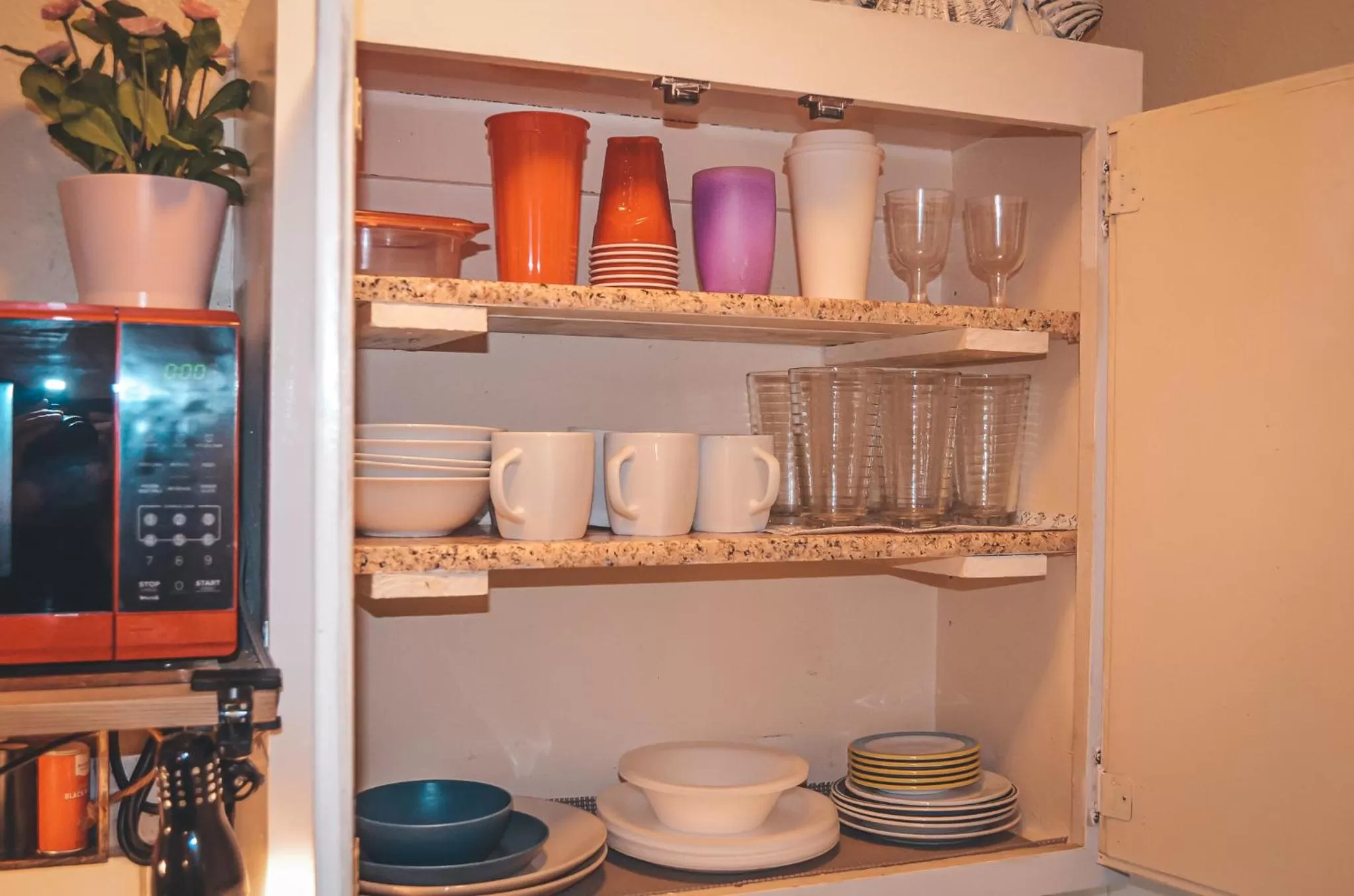 Coffee/tea facilities in Hollywood Light Haven Lodge