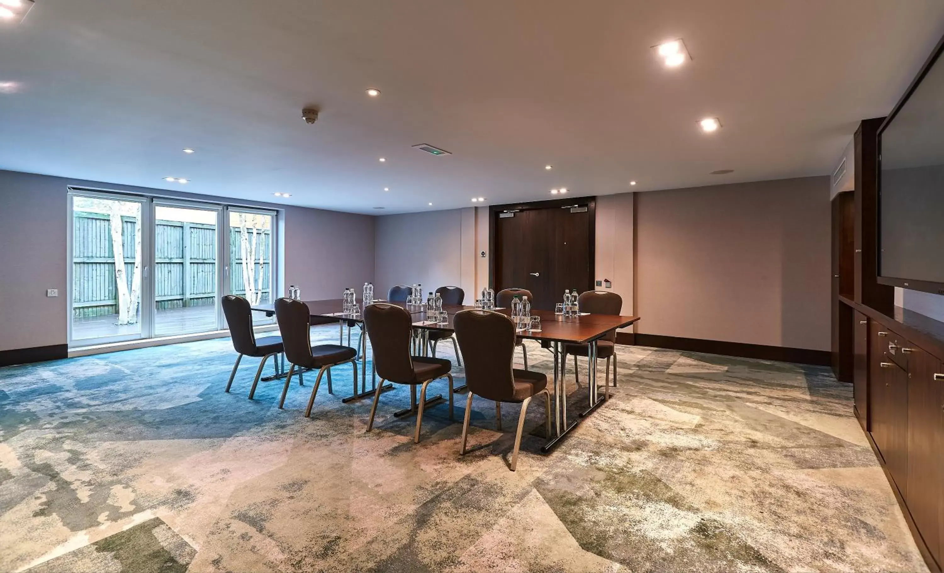 Meeting/conference room in Crowne Plaza Marlow, an IHG Hotel