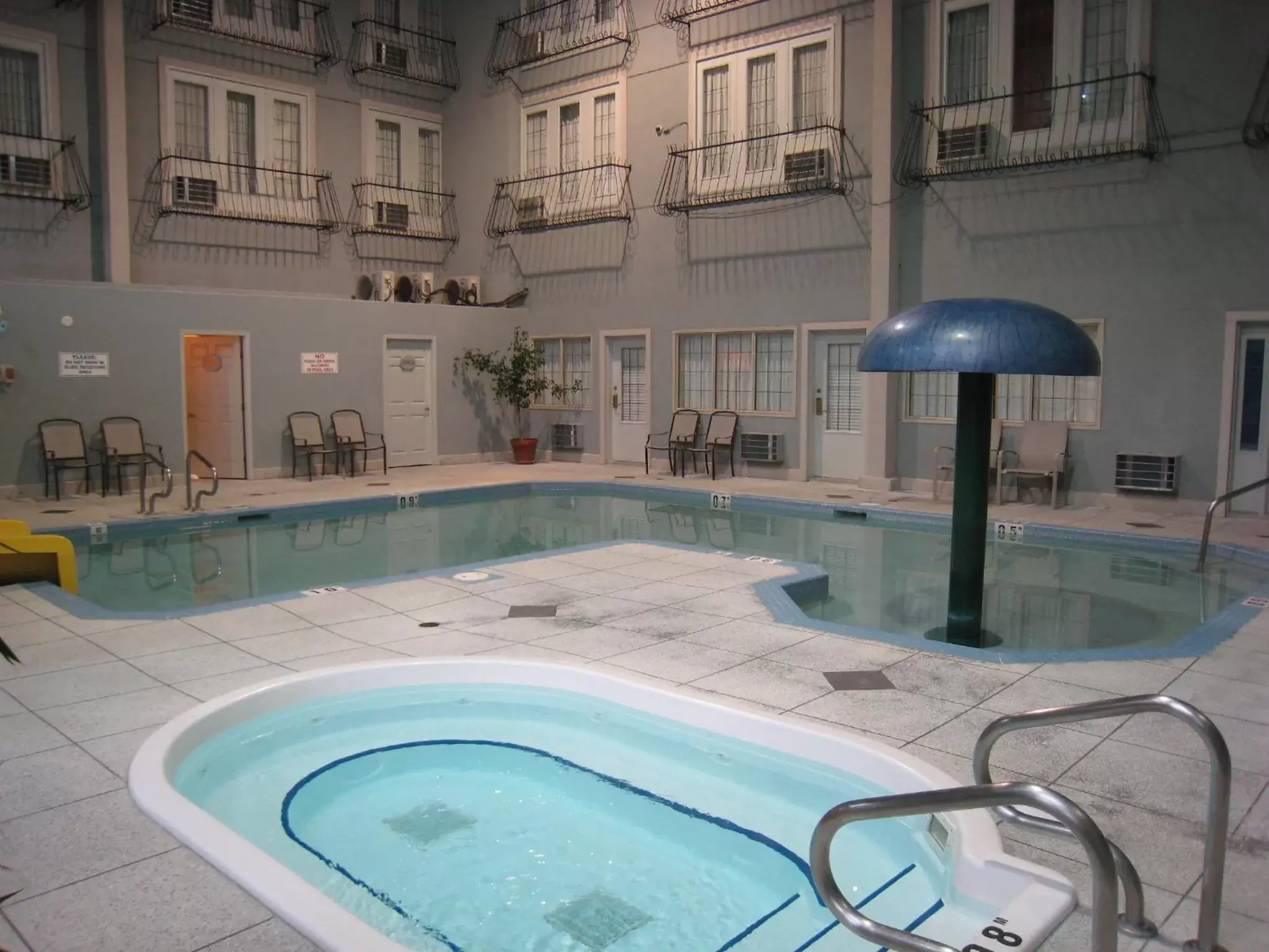 Swimming Pool in Super 8 by Wyndham Castlegar BC