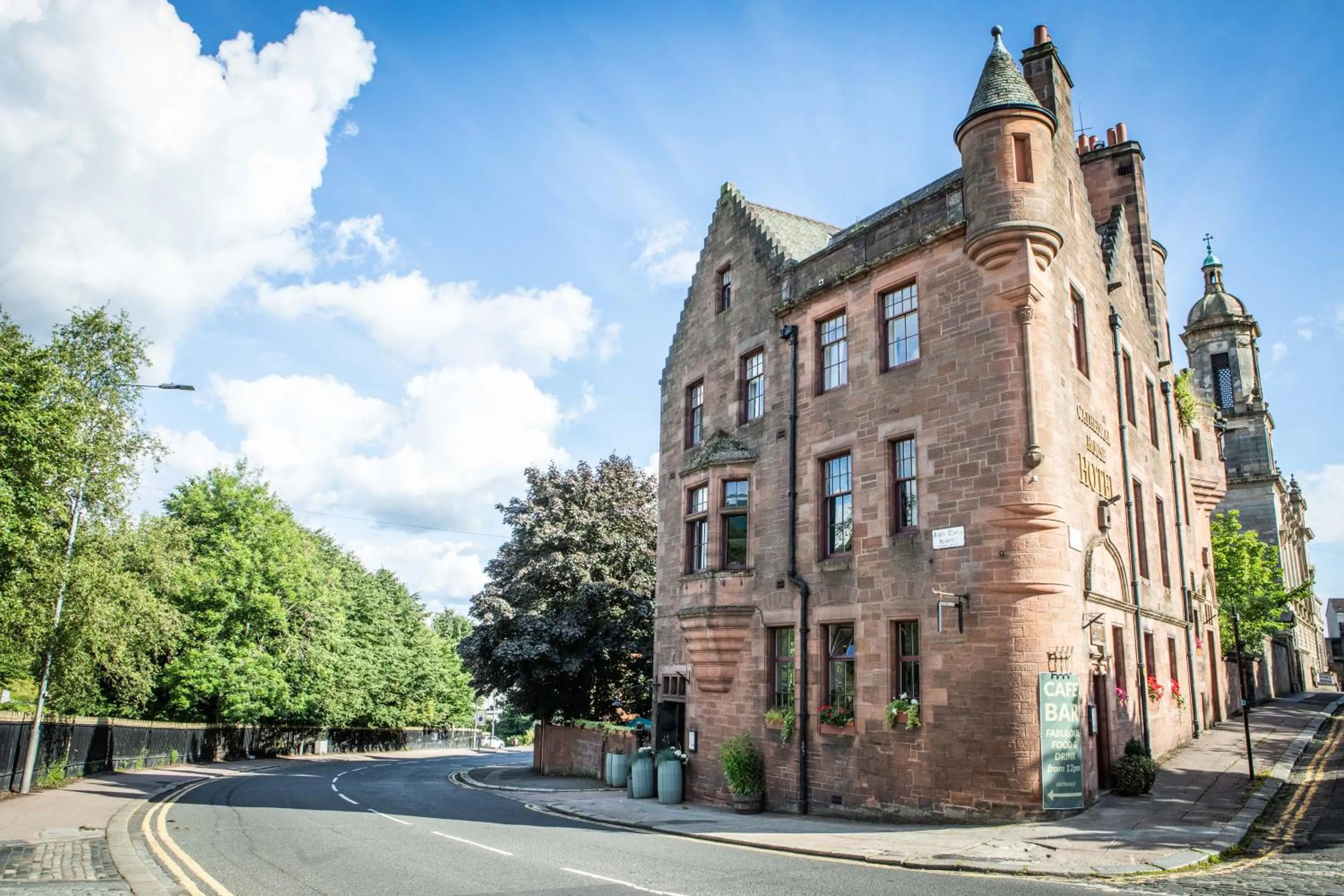 Property Building in Cathedral House