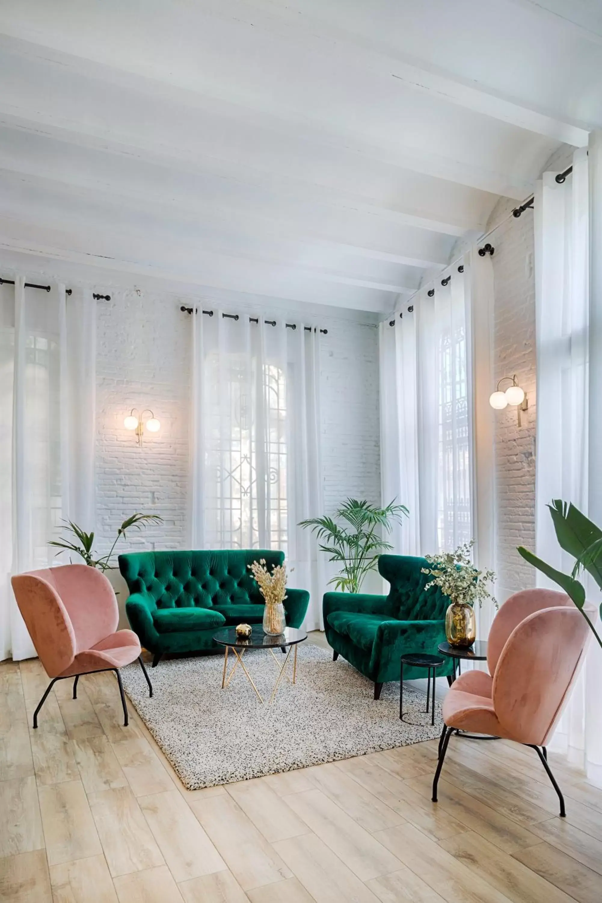 Lobby or reception, Seating Area in Blanq Carmen Hotel