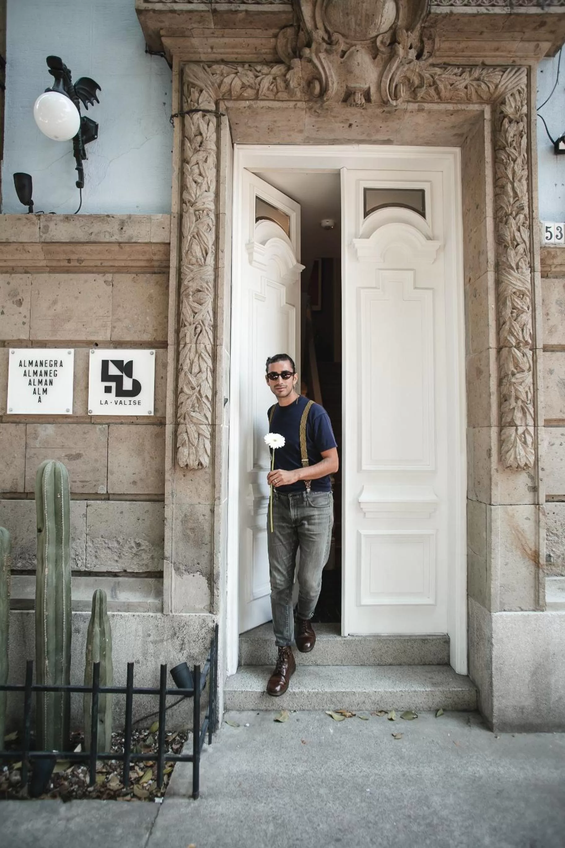 Facade/entrance in La Valise Mexico City, Member of Small Luxury Hotels