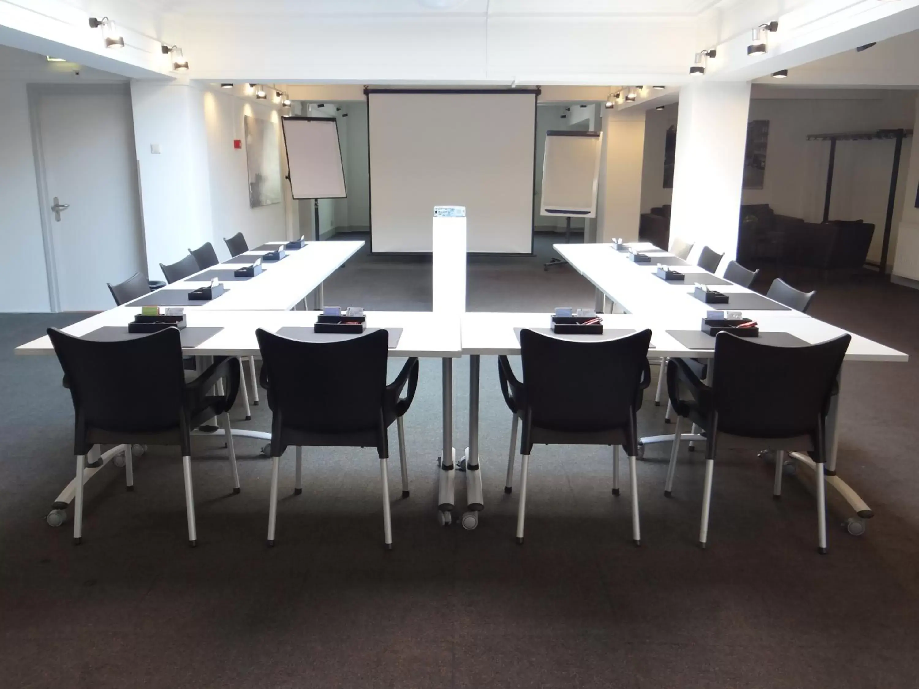 Meeting/conference room in Tulip Inn Heerlen City Centre