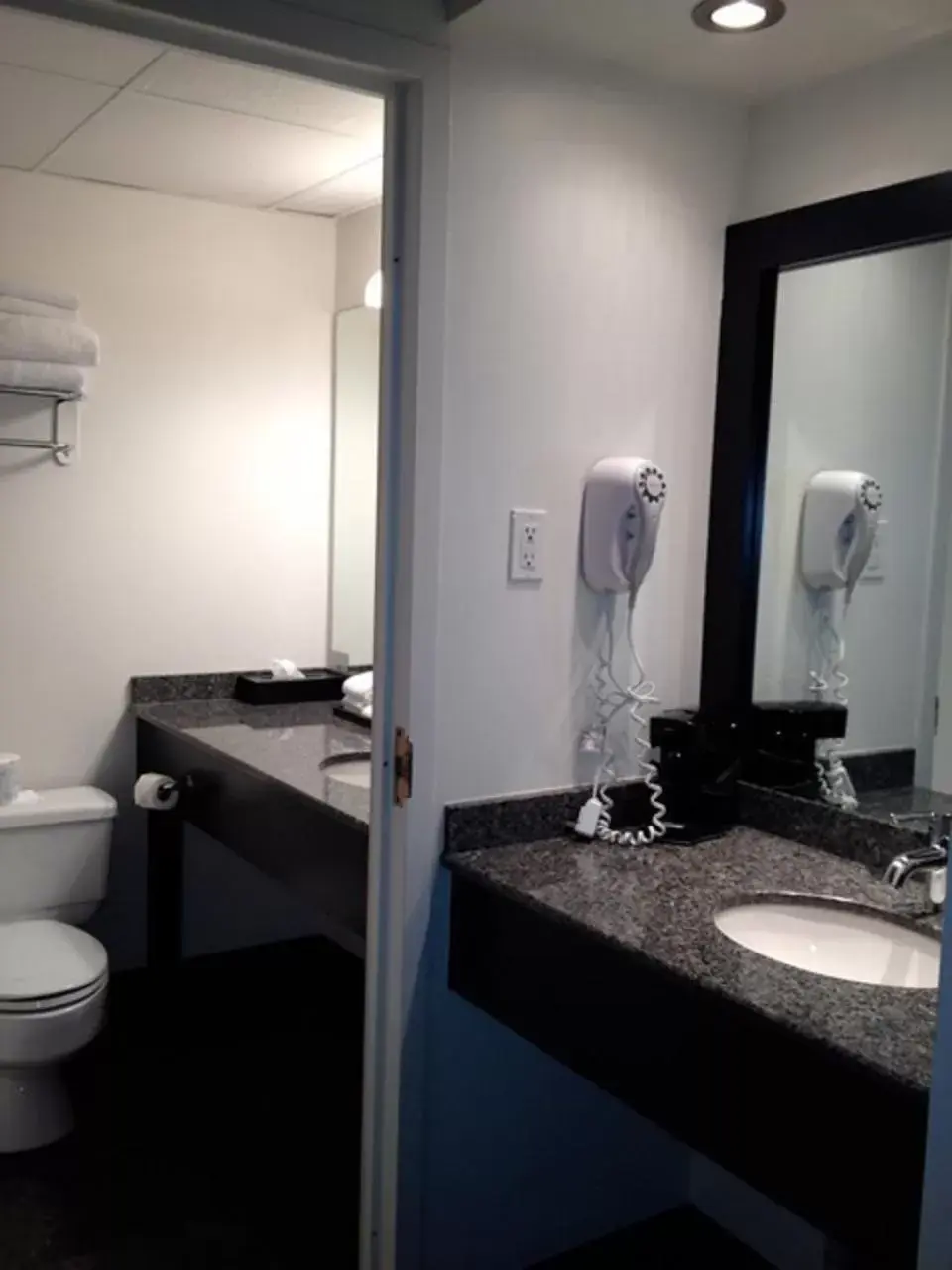 Bathroom in Travelodge Hotel by Wyndham Kingston Lasalle