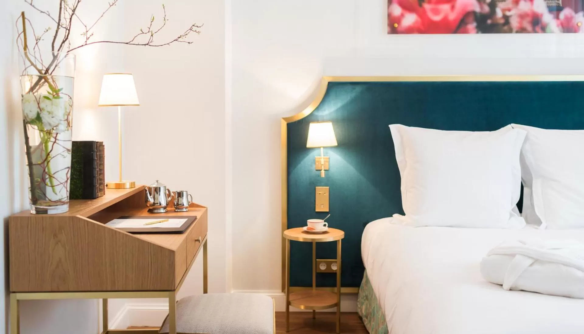 Bed in Hôtel Alfred Sommier