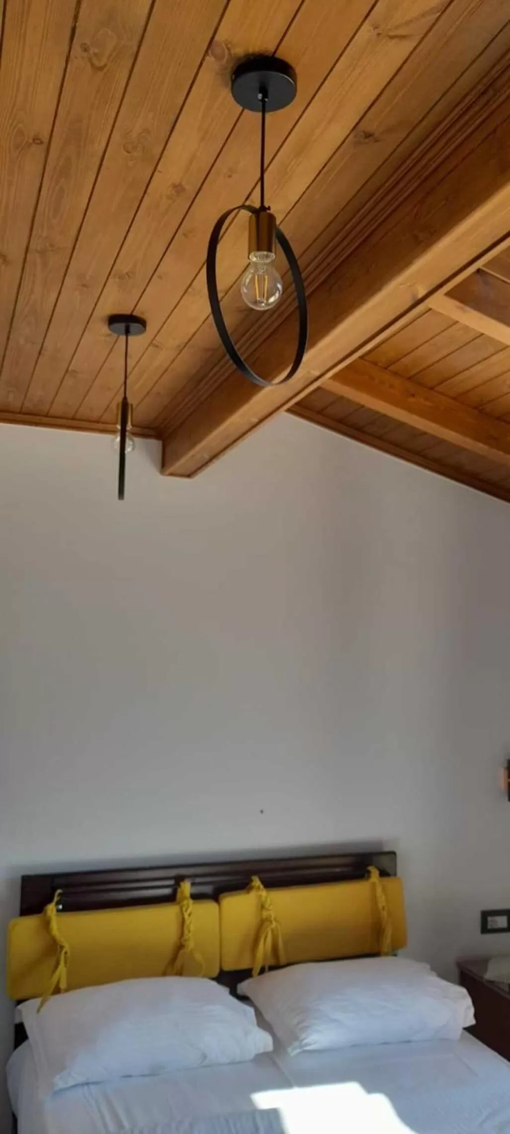 Photo of the whole room, Bed in Hotel The First