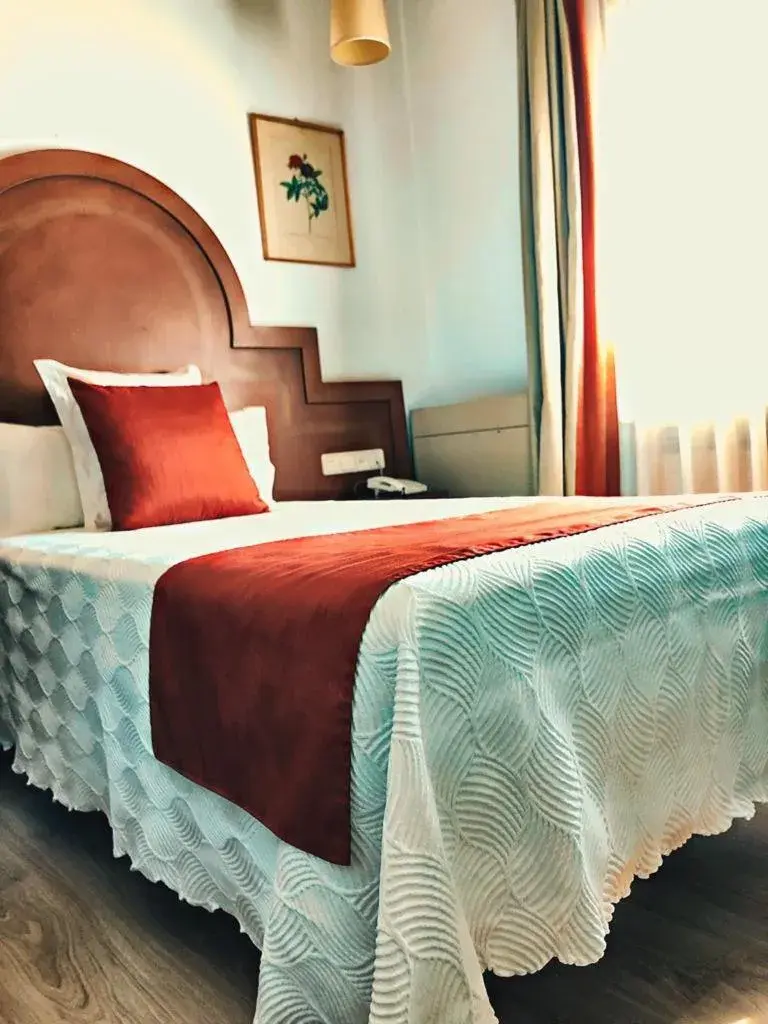 Bed in Hotel Hacienda del Cardenal